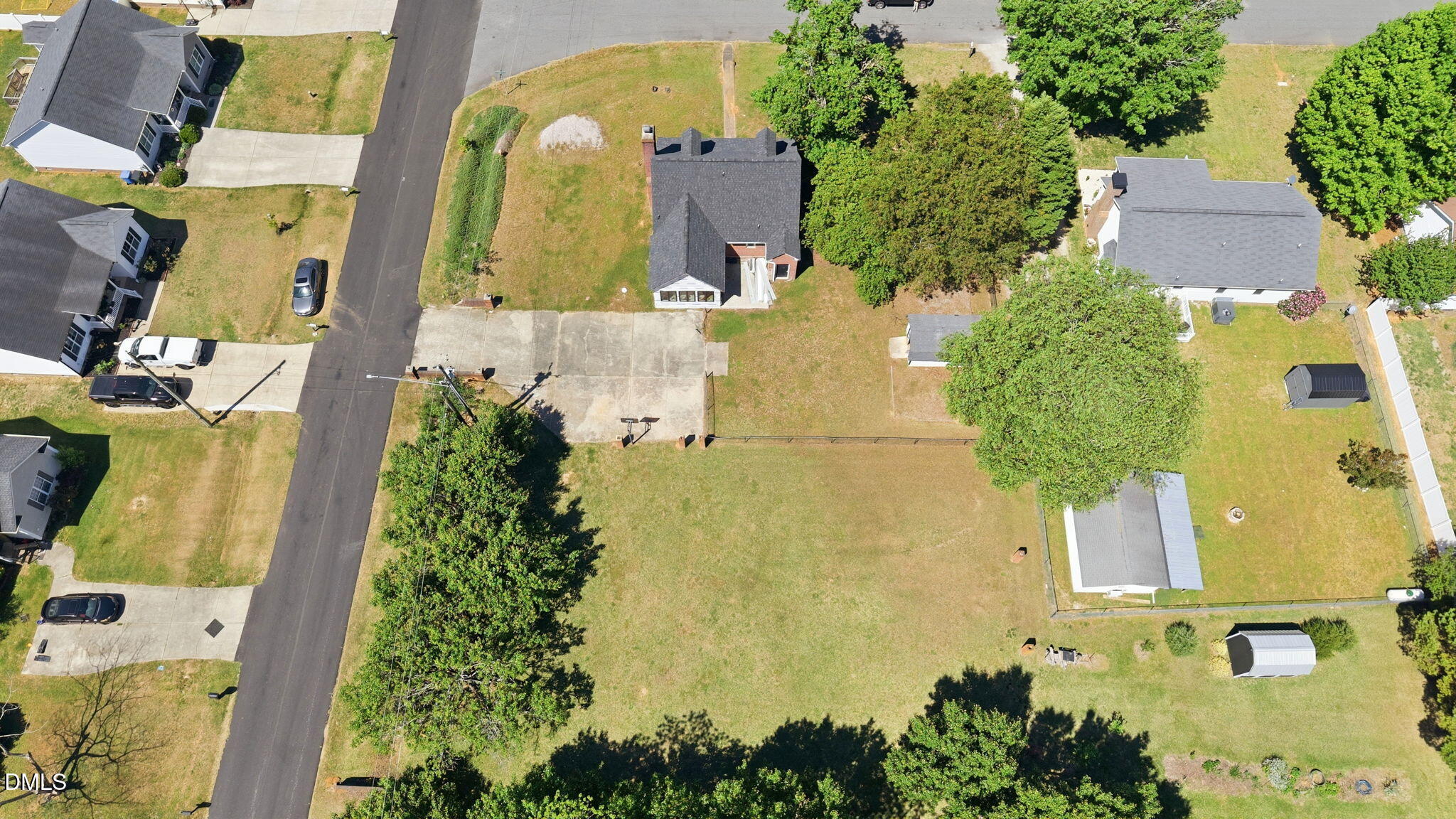 9433 Colonial Drive Property Photo 15