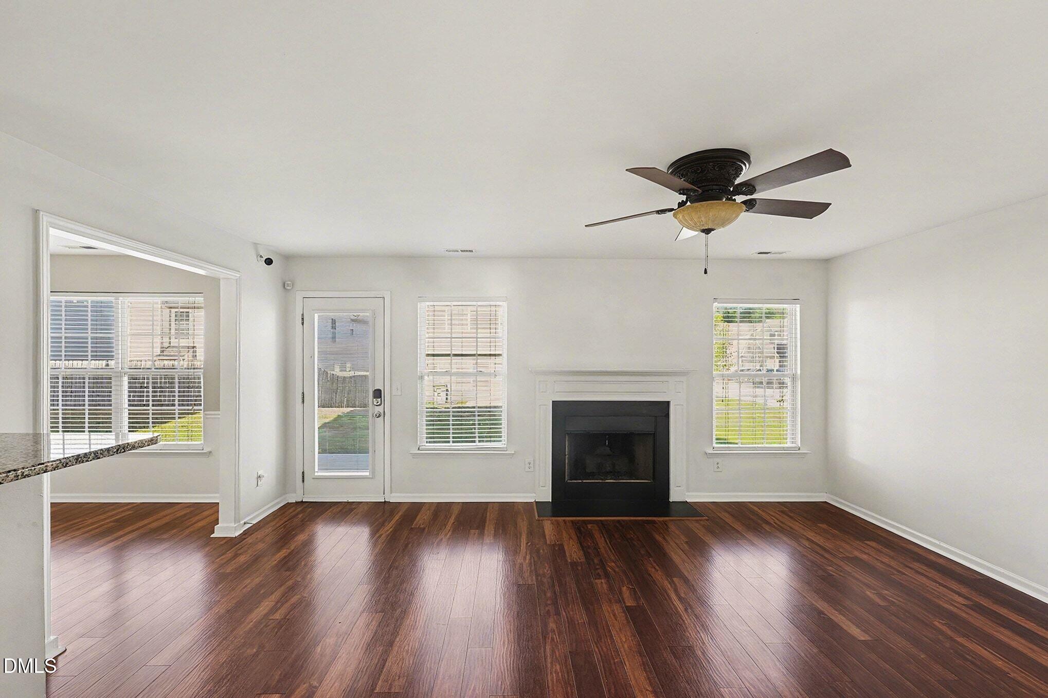 2547 Crescent Forest Drive Property Photo 7