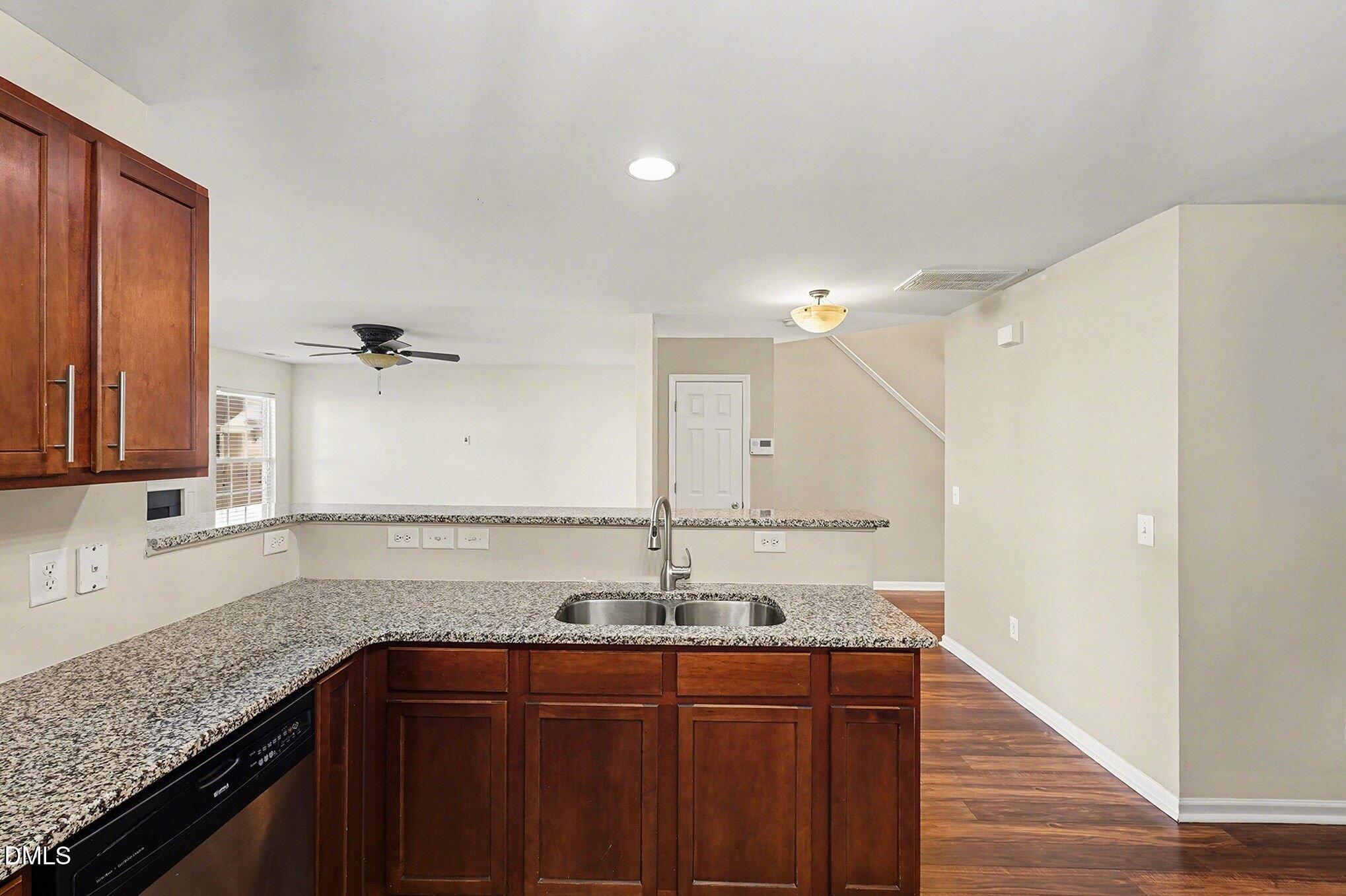 2547 Crescent Forest Drive Property Photo 13