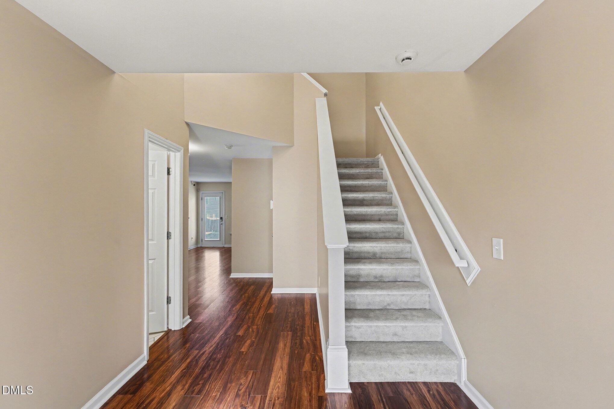 2547 Crescent Forest Drive Property Photo 18