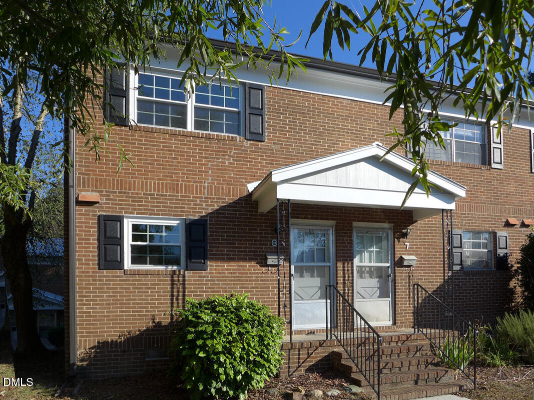 400 Davie Road 8 Property Photo 1