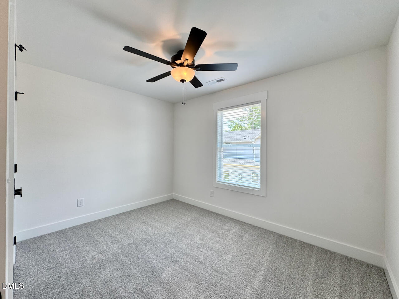 218 George Street Property Photo 23