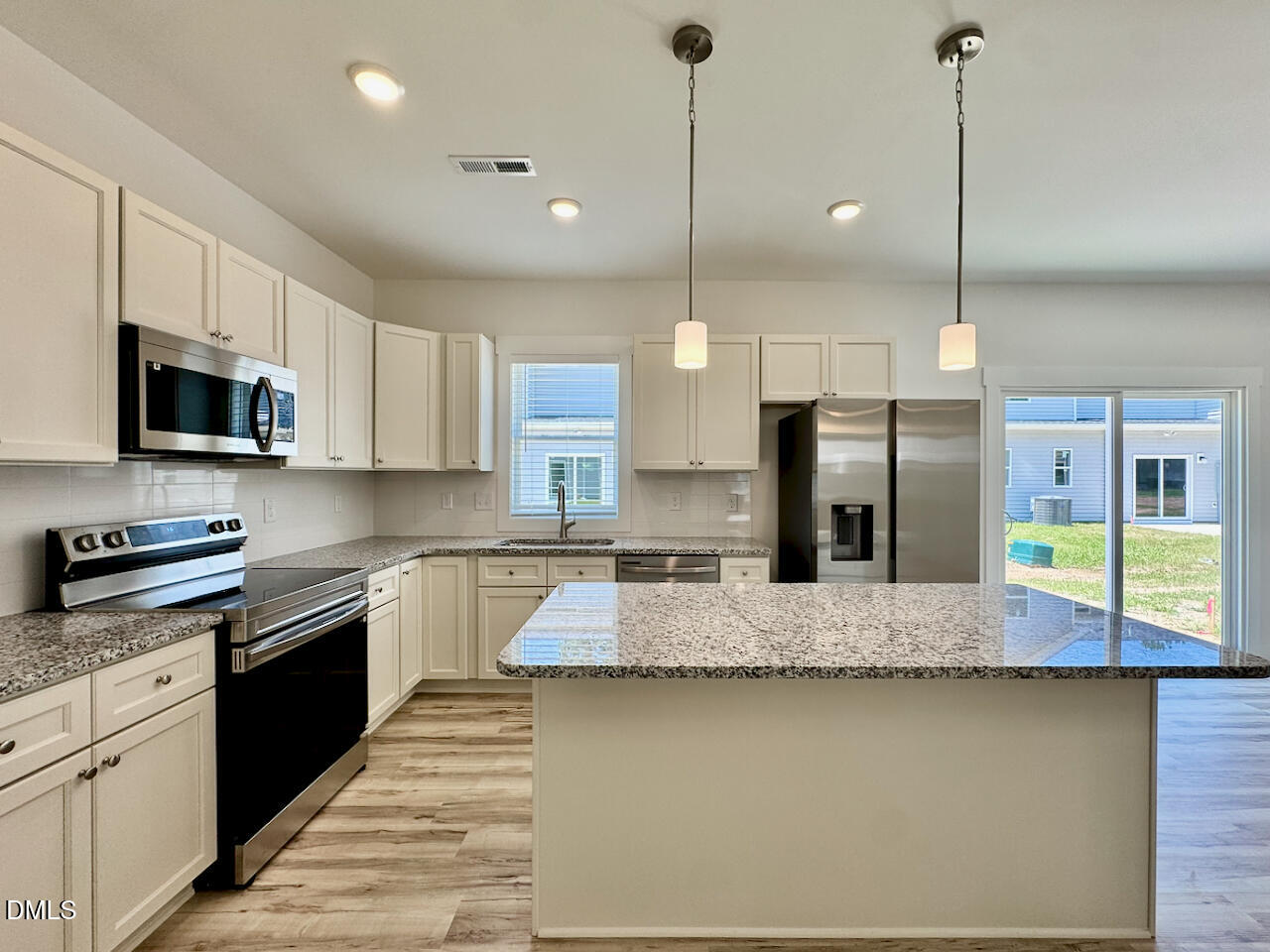 220 George Street Property Photo 10