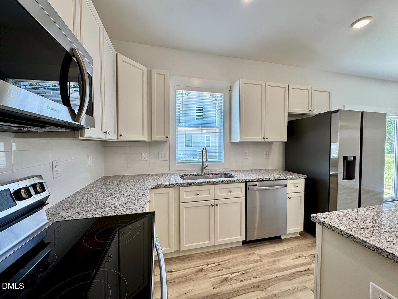 220 George Street Property Photo 13
