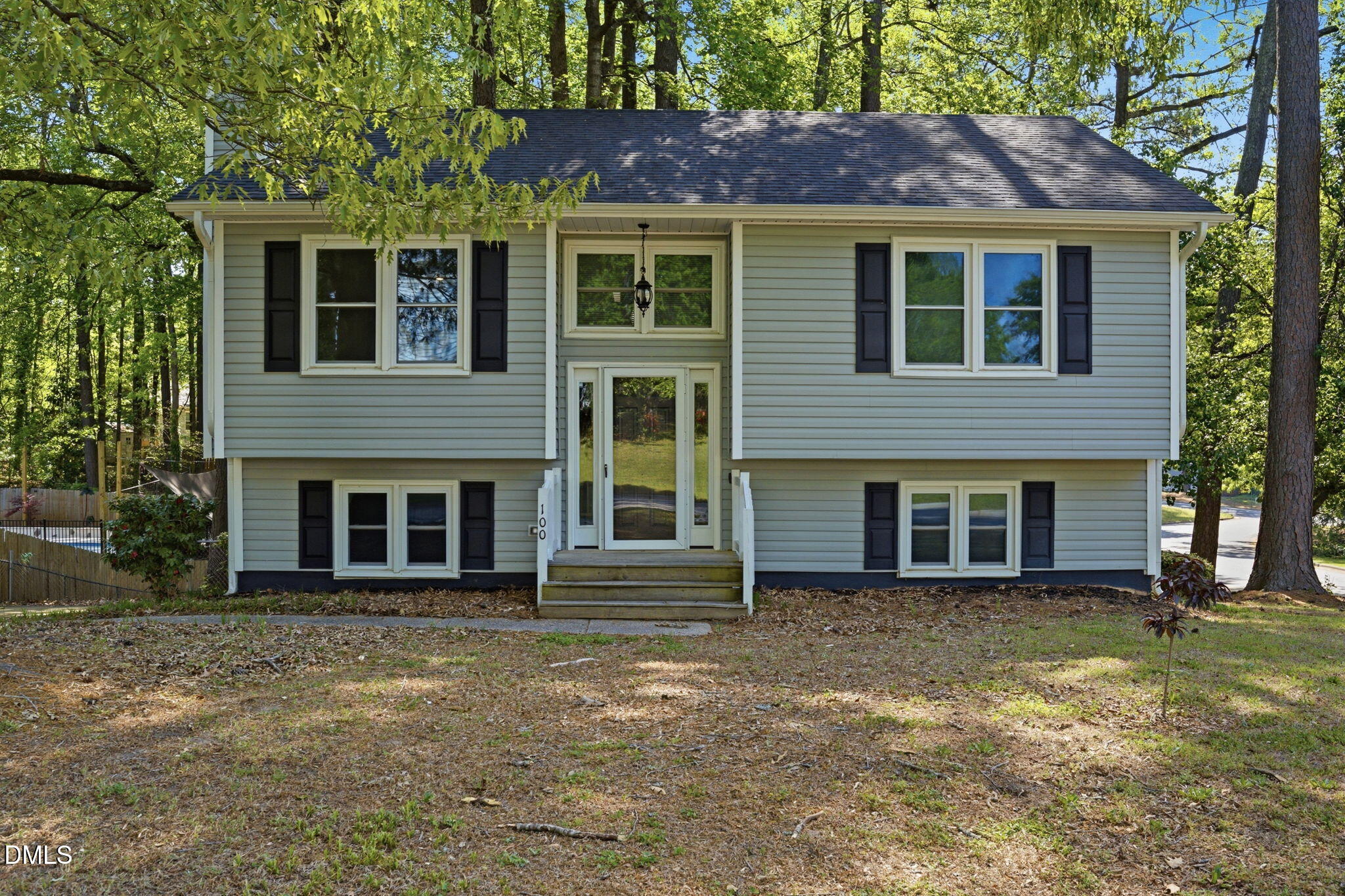 100 Brook Rock Lane Property Photo 1