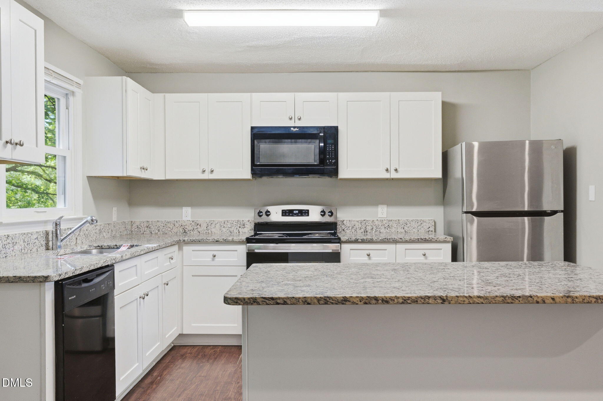 100 Brook Rock Lane Property Photo 13