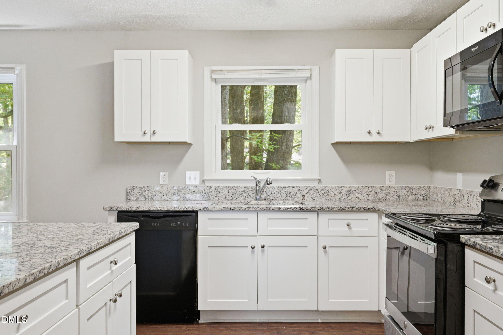 100 Brook Rock Lane Property Photo 14
