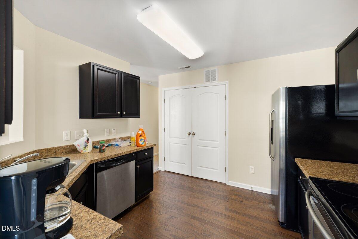 1732 Great Bend Drive Property Photo 8