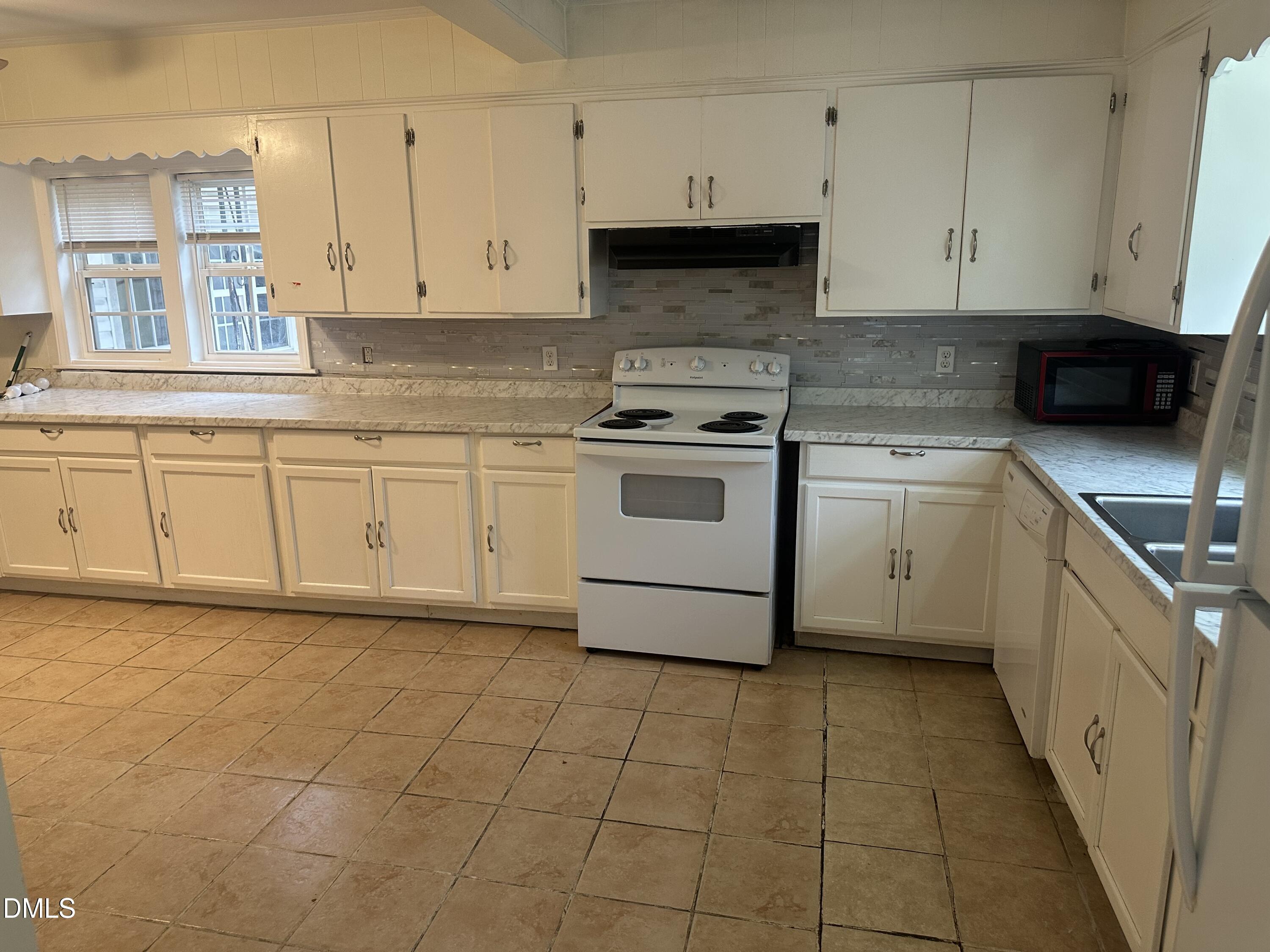 3652 Guess Road Property Photo 3