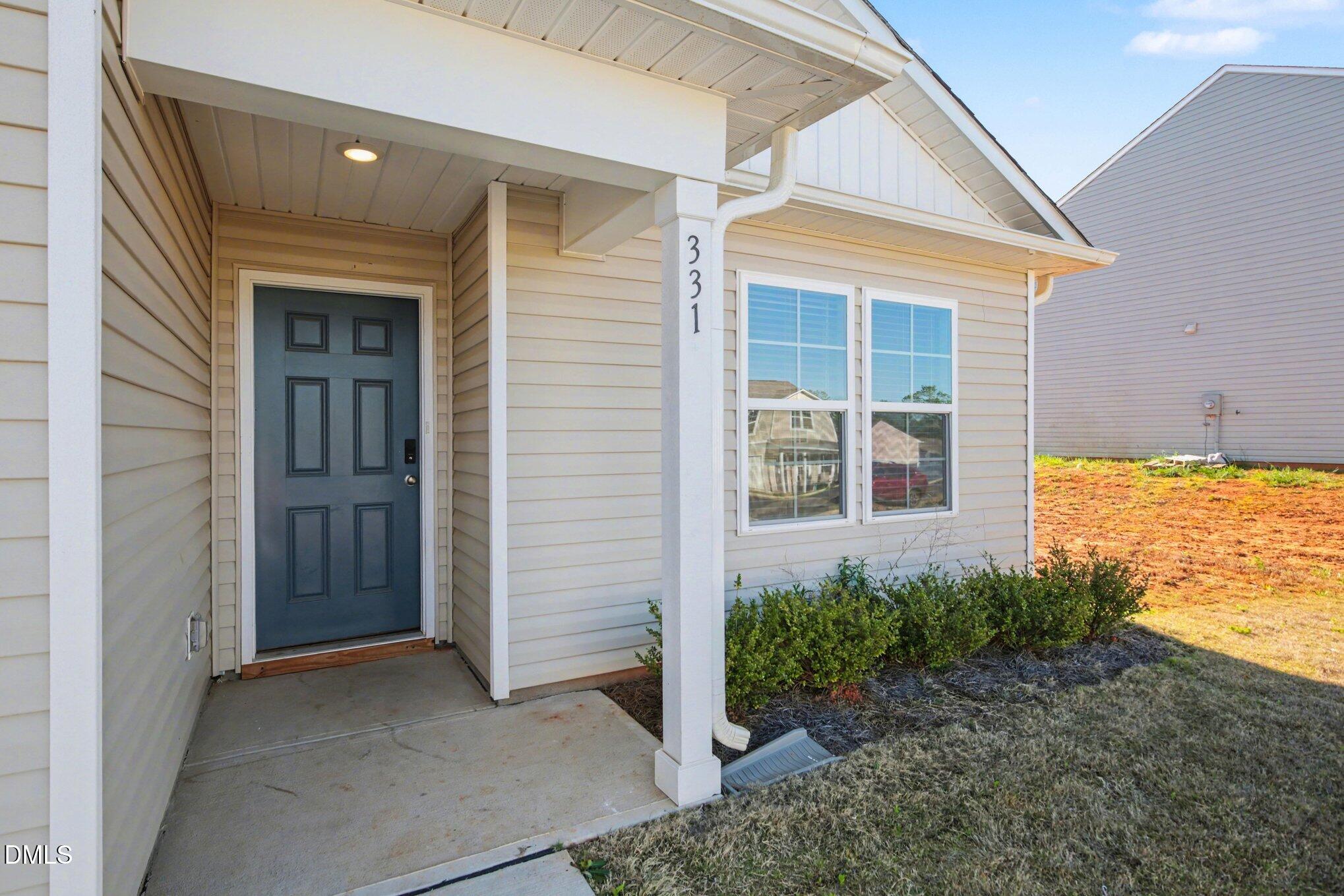331 Peacock Circle Property Photo 5