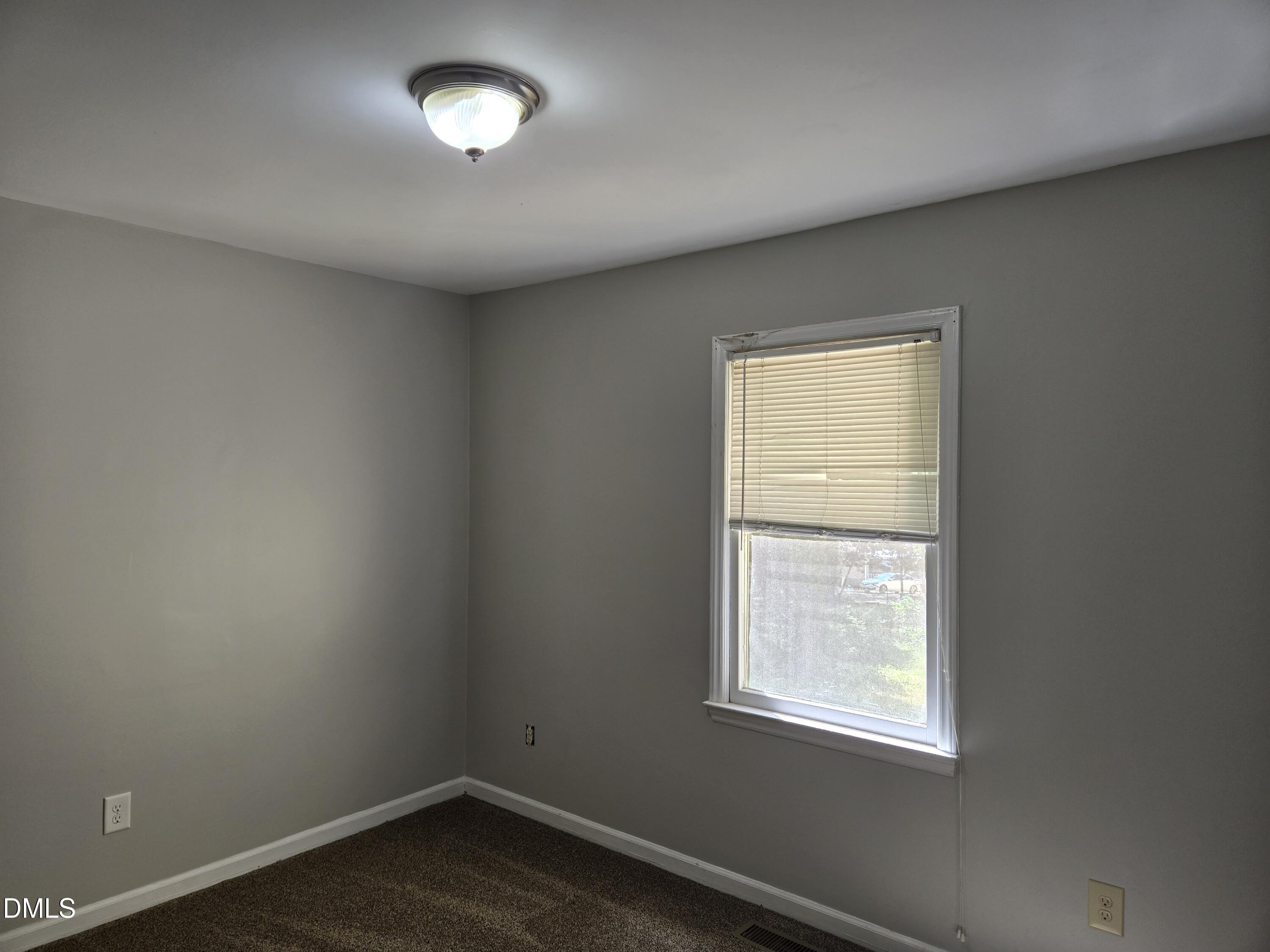 207 Meadow Property Photo 11