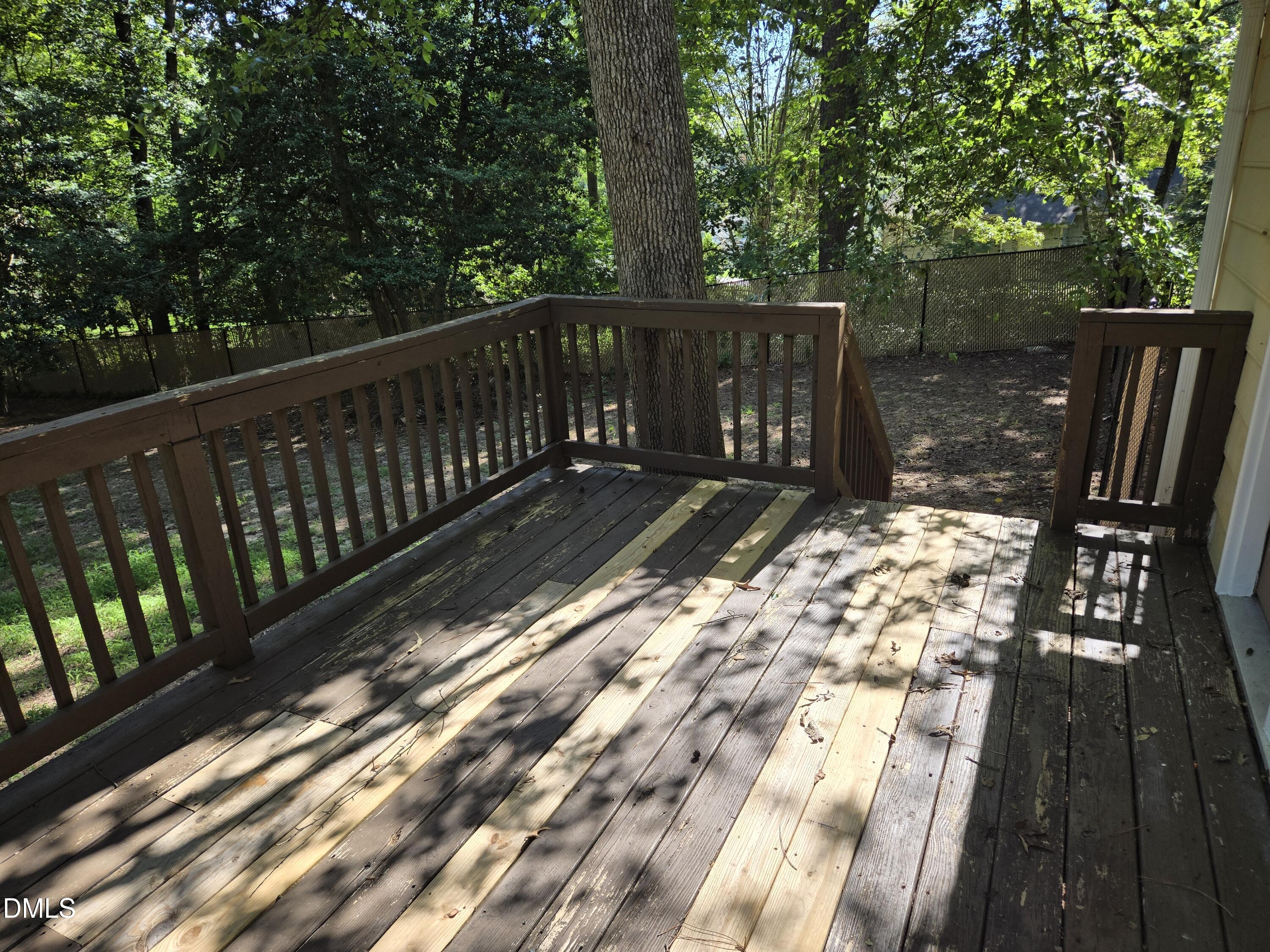 207 Meadow Property Photo 15