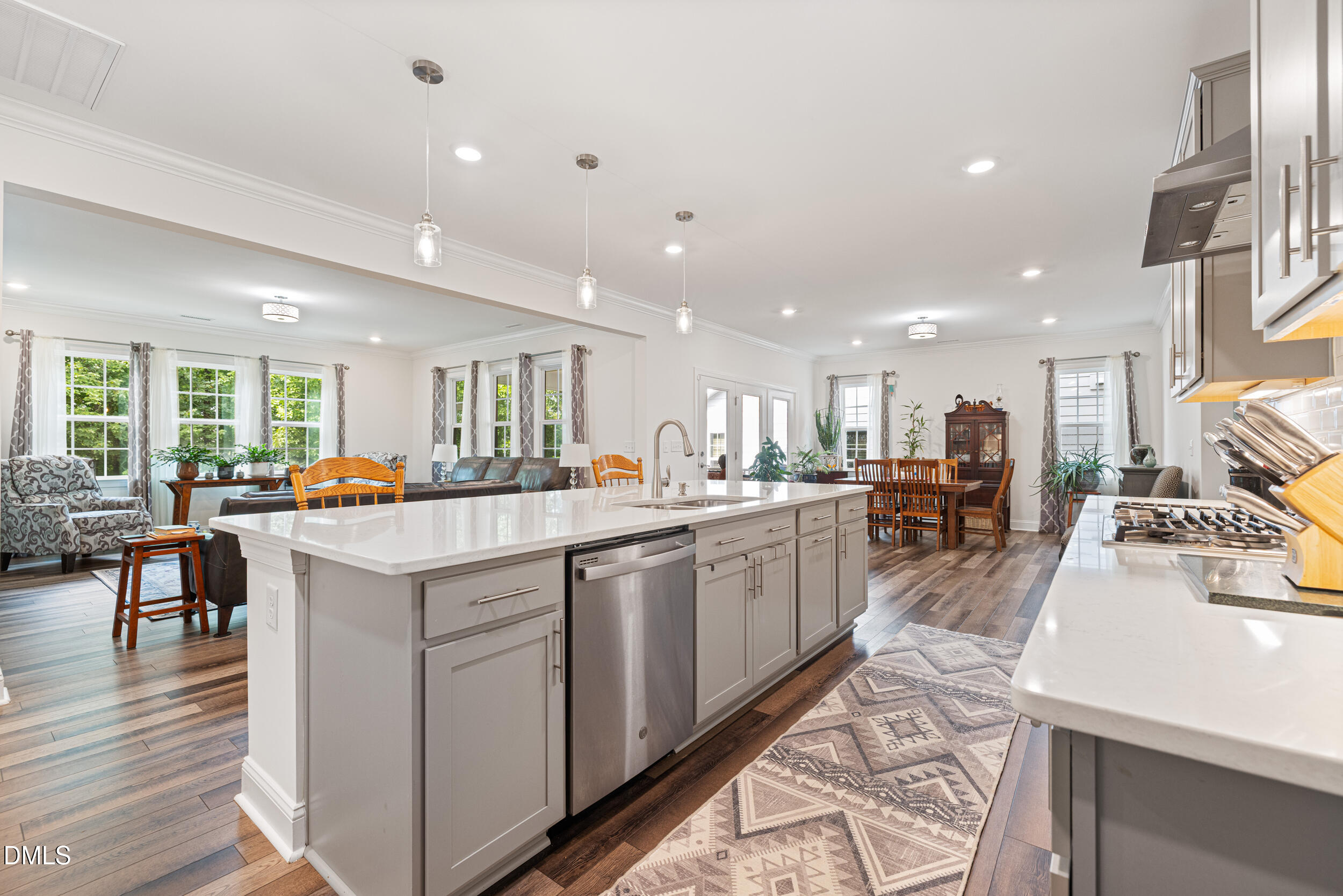 150 English Violet Lane Property Photo 7