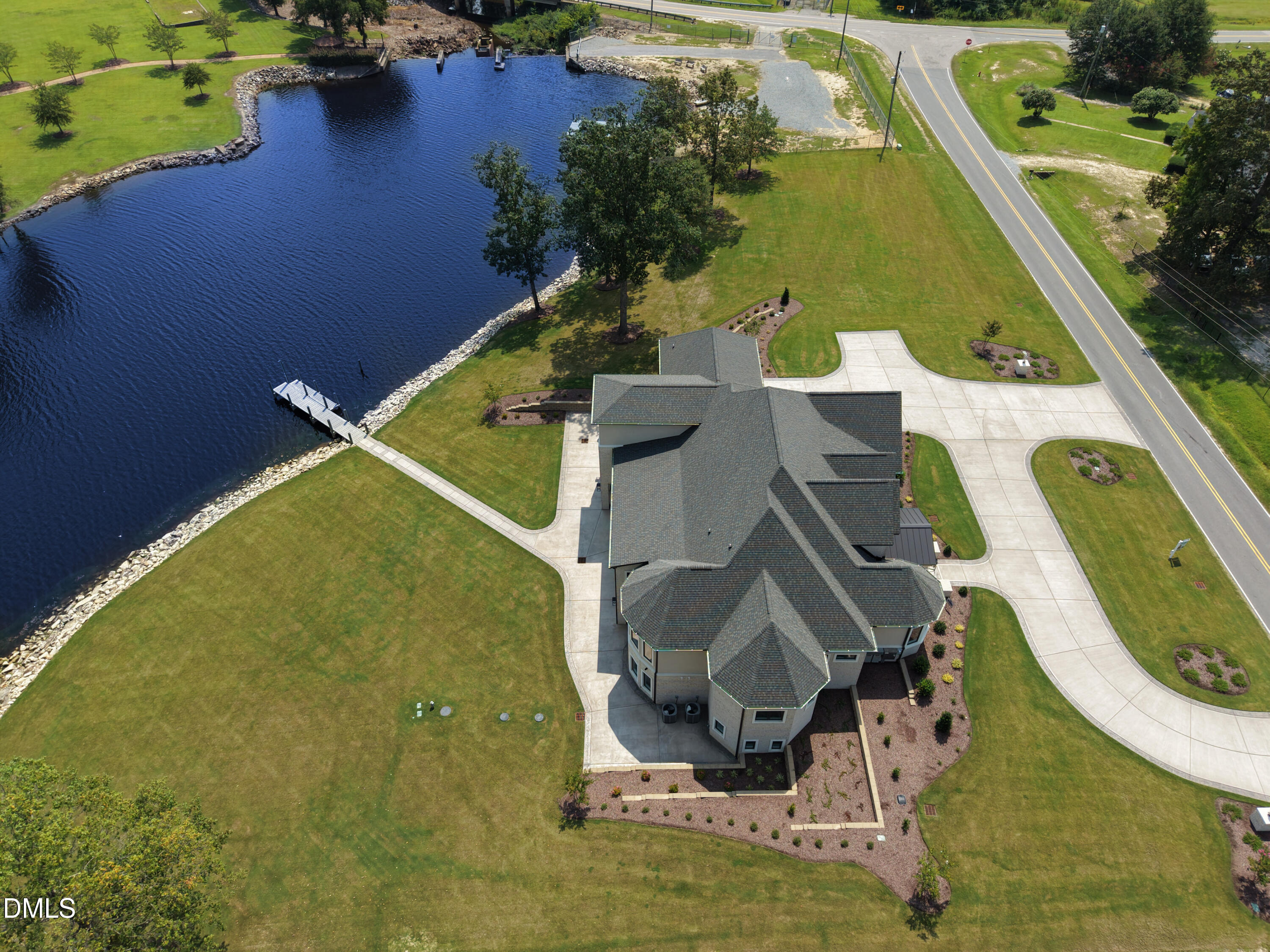 515 Martin Livestock Road Property Photo 2