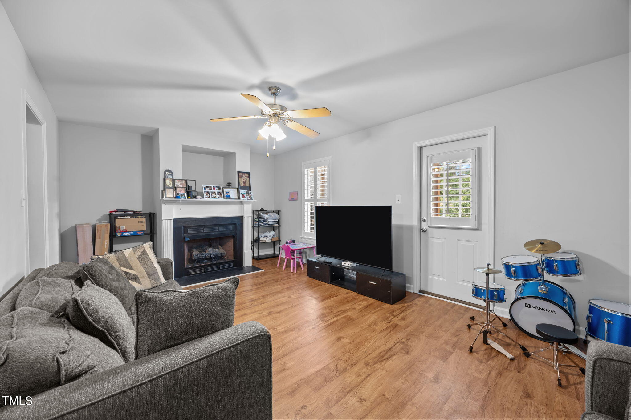 107 Walford Park Property Photo 4