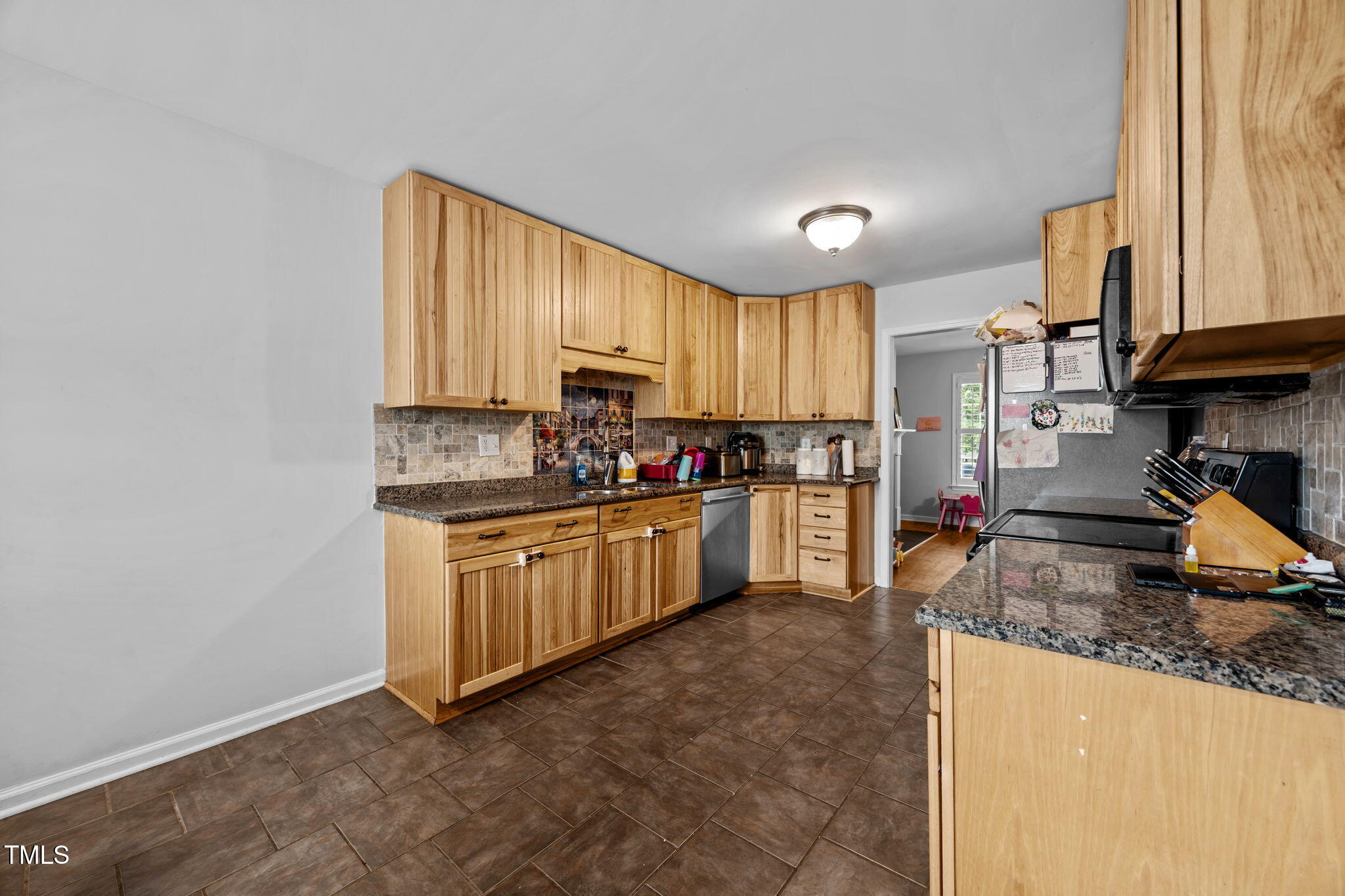 107 Walford Park Property Photo 7