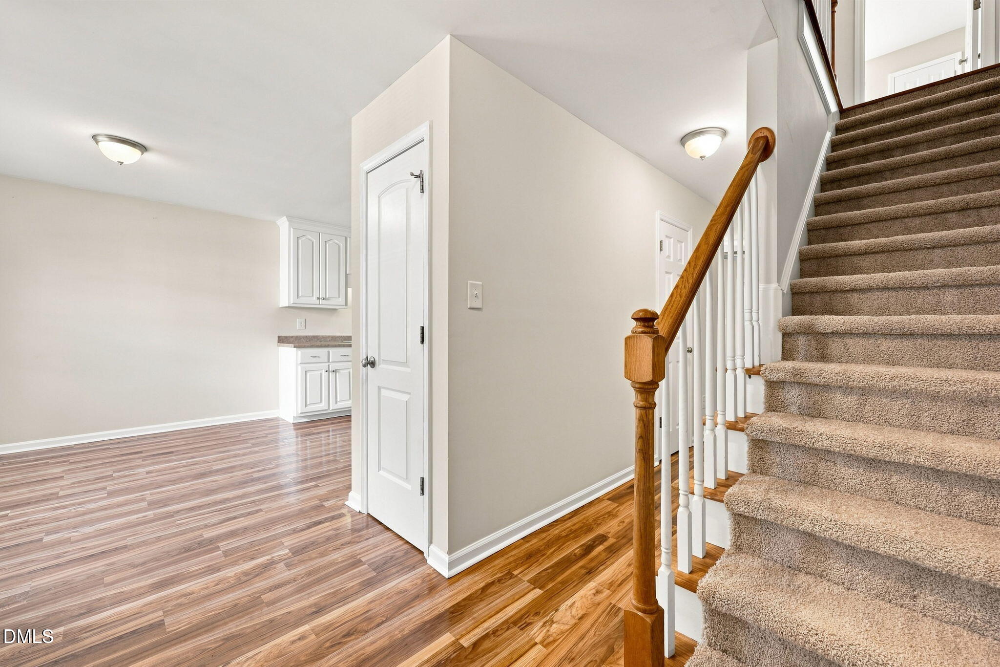 120 Blackthorne Court Property Photo 14