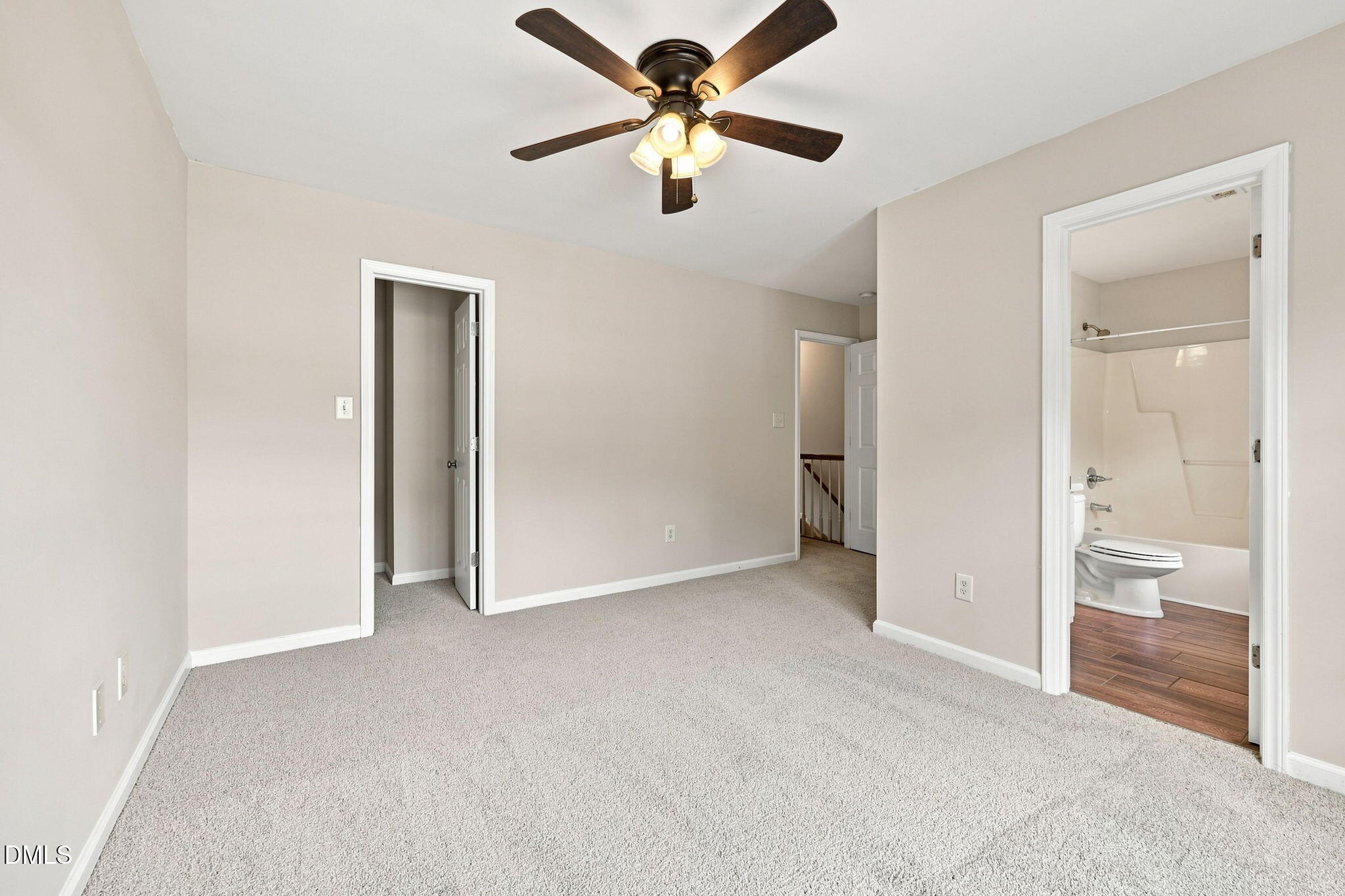 120 Blackthorne Court Property Photo 24