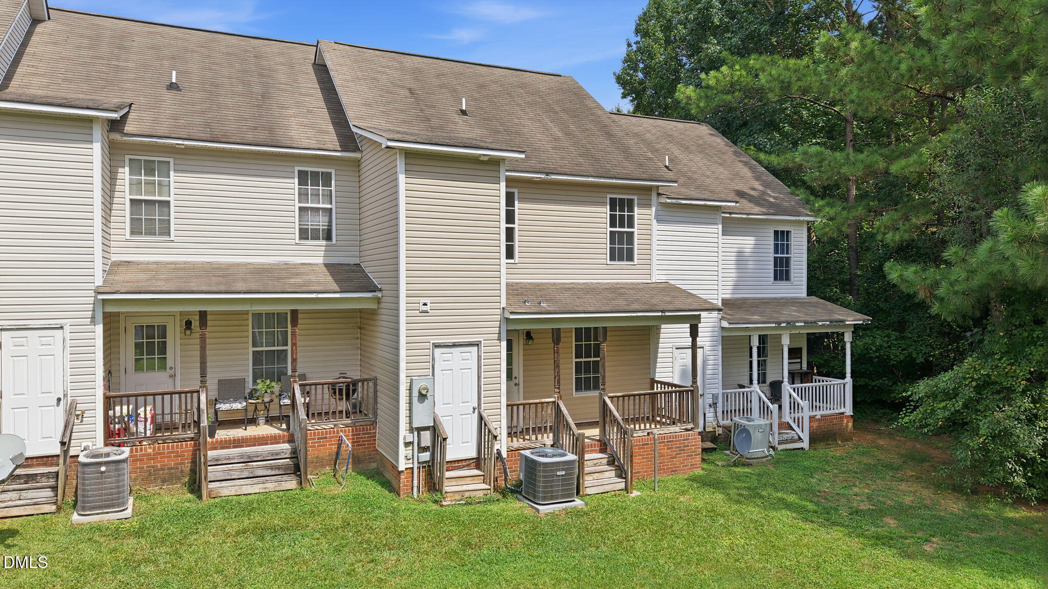 120 Blackthorne Court Property Photo 26