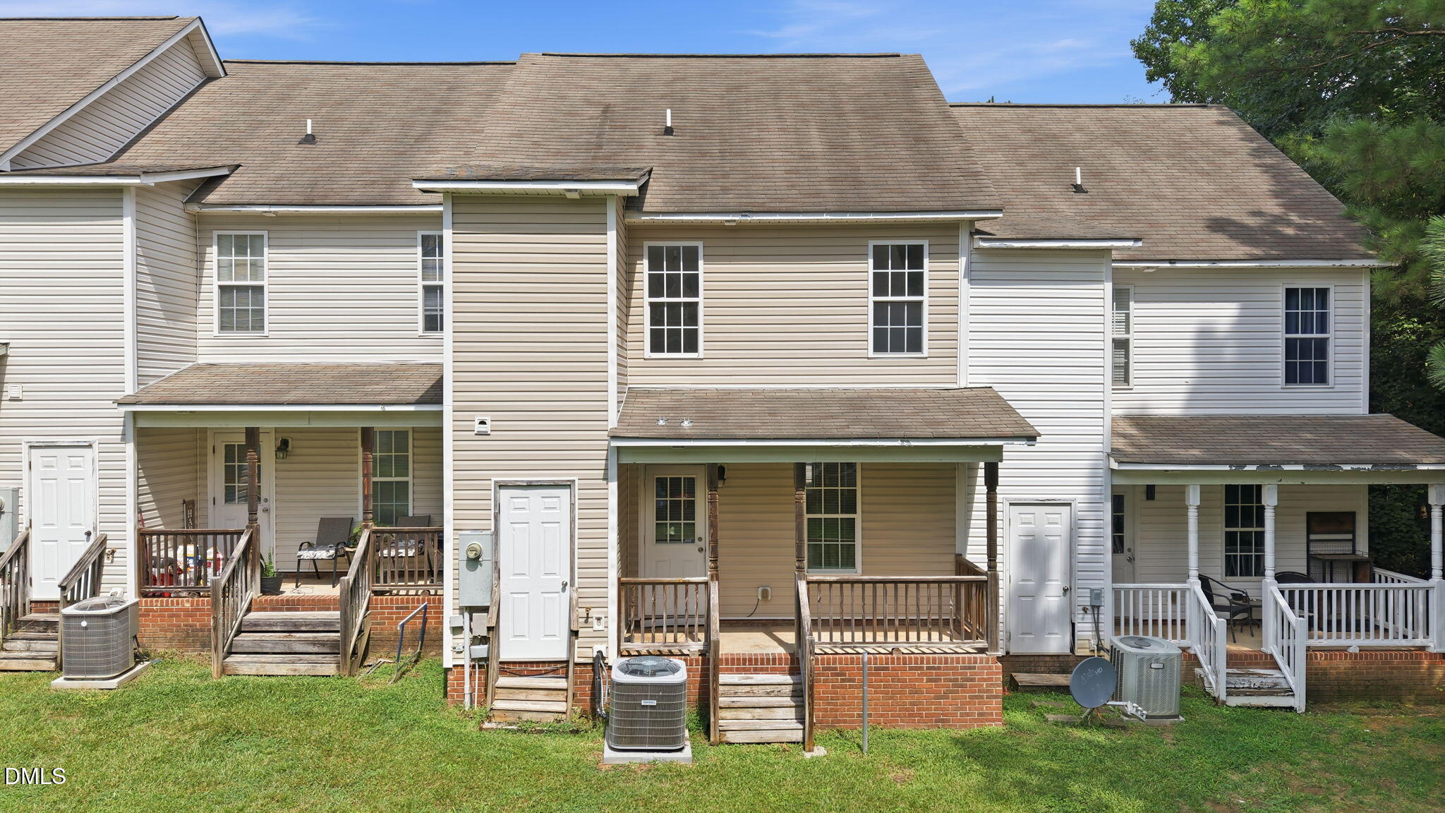 120 Blackthorne Court Property Photo 27