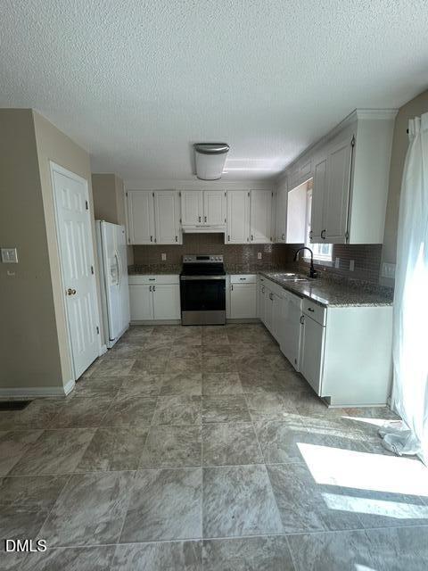 2910 Brittany Drive Property Photo 6