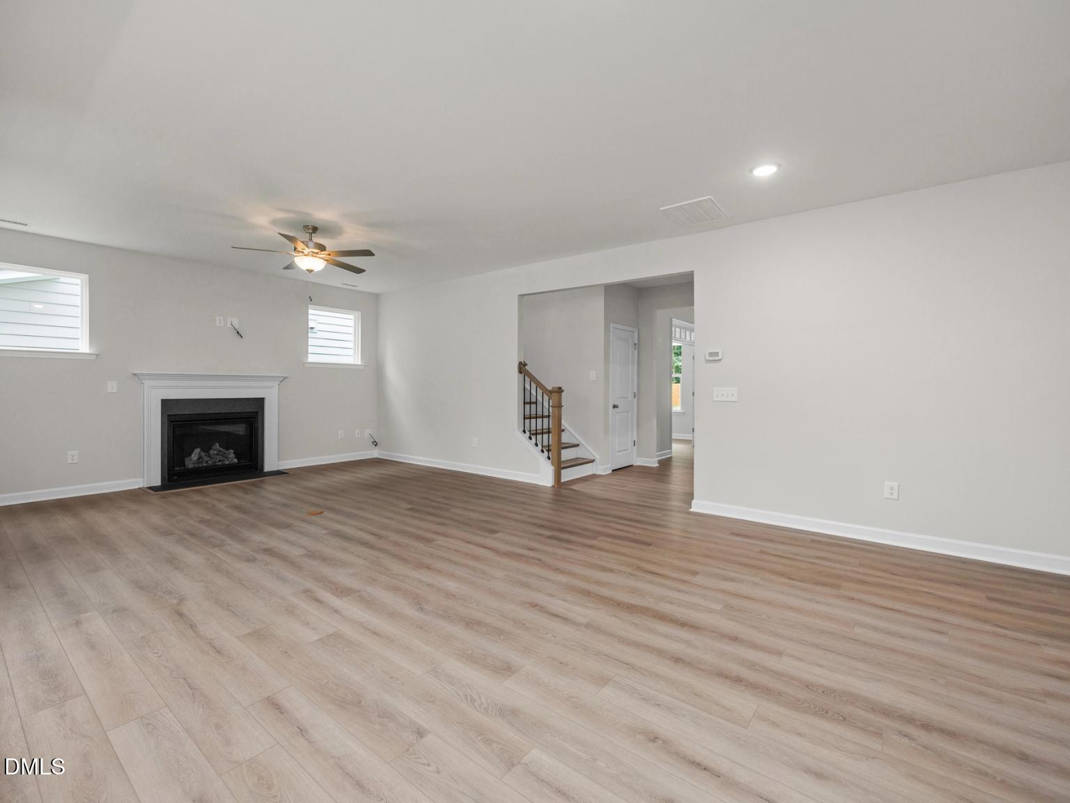 804 Dragonfly Pond Way Property Photo 6