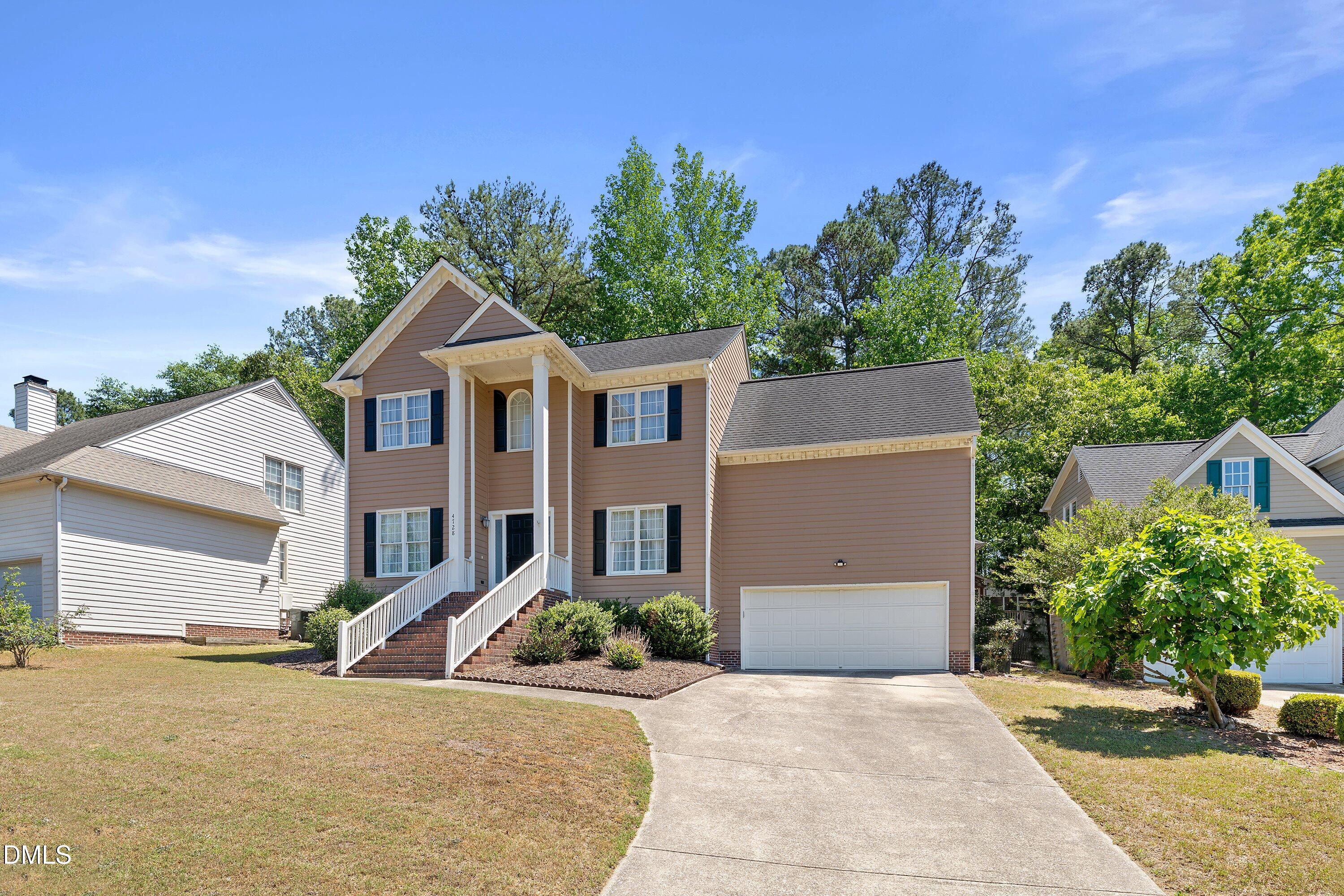 4728 Royal Troon Drive Property Photo 4