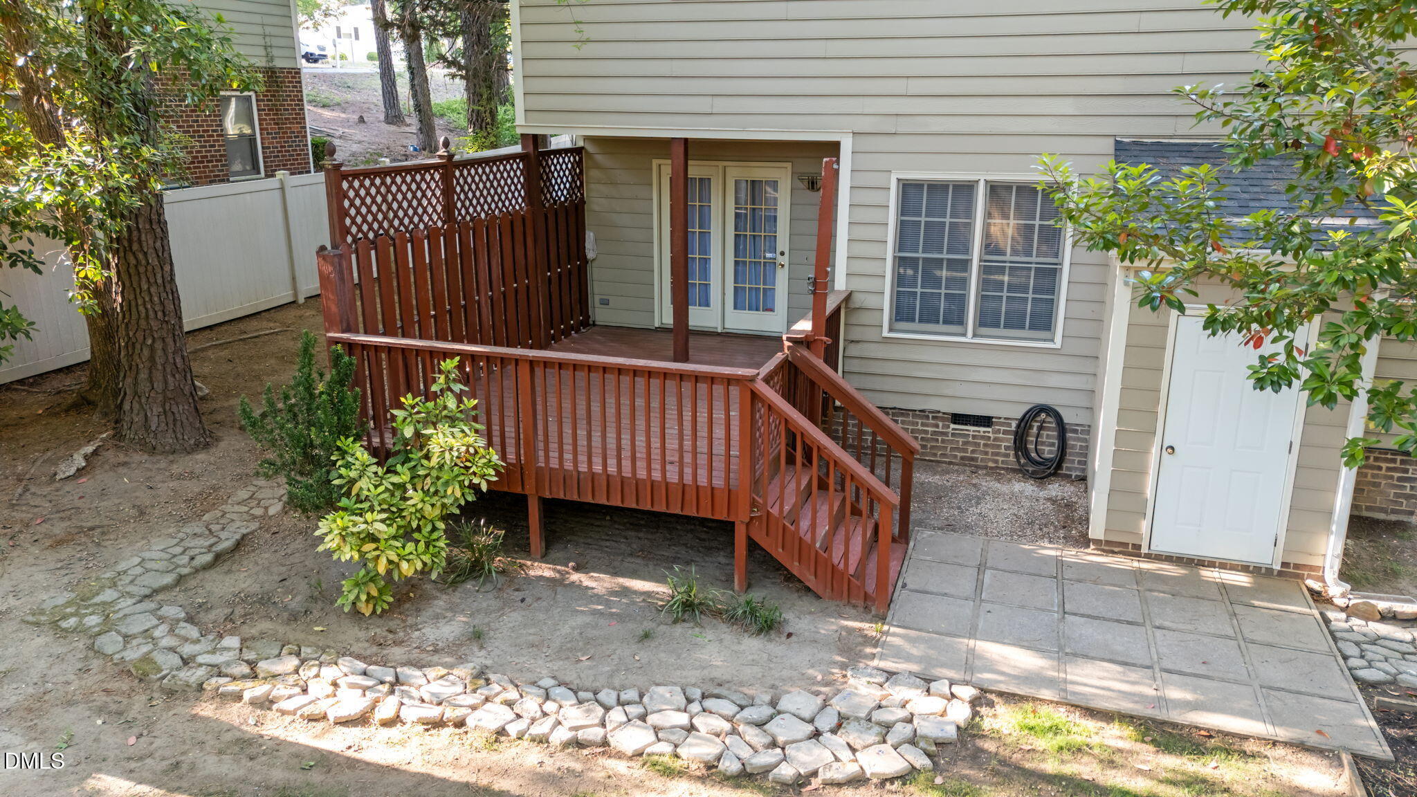 1642 Wake Drive Property Photo 10