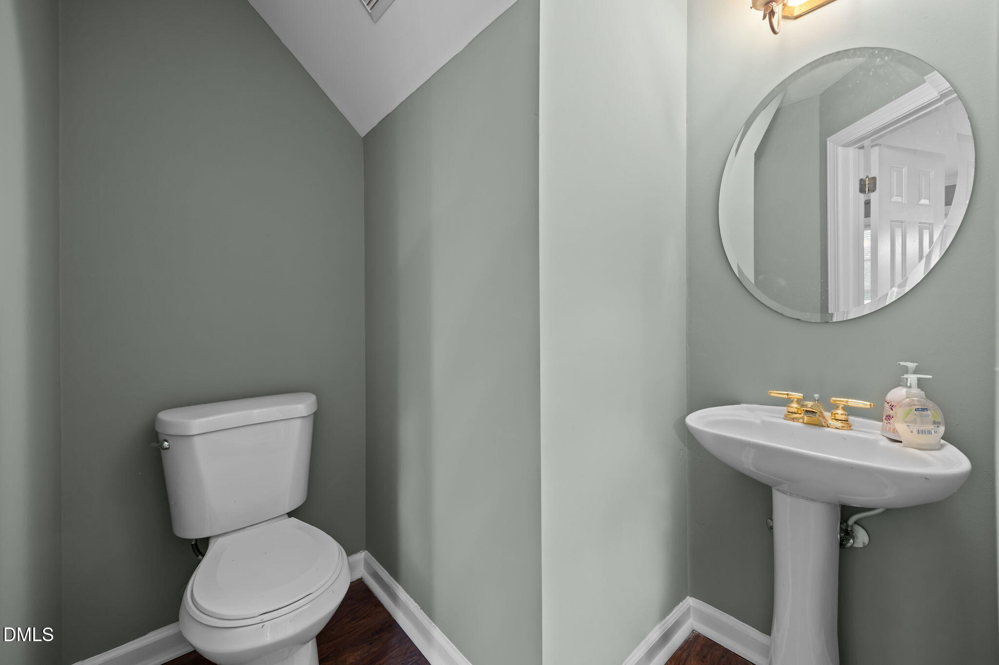 1642 Wake Drive Property Photo 37