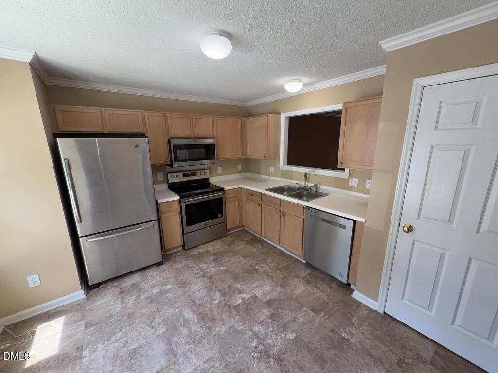 4415 Antique Lane Property Photo 5