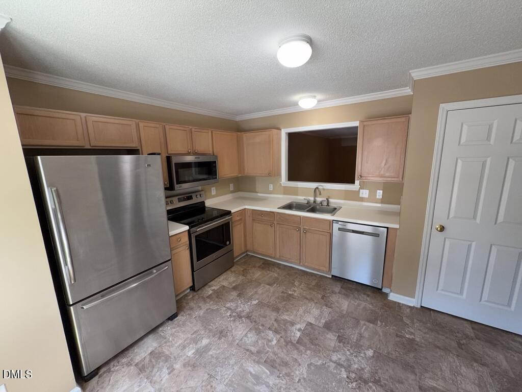 4415 Antique Lane Property Photo 6