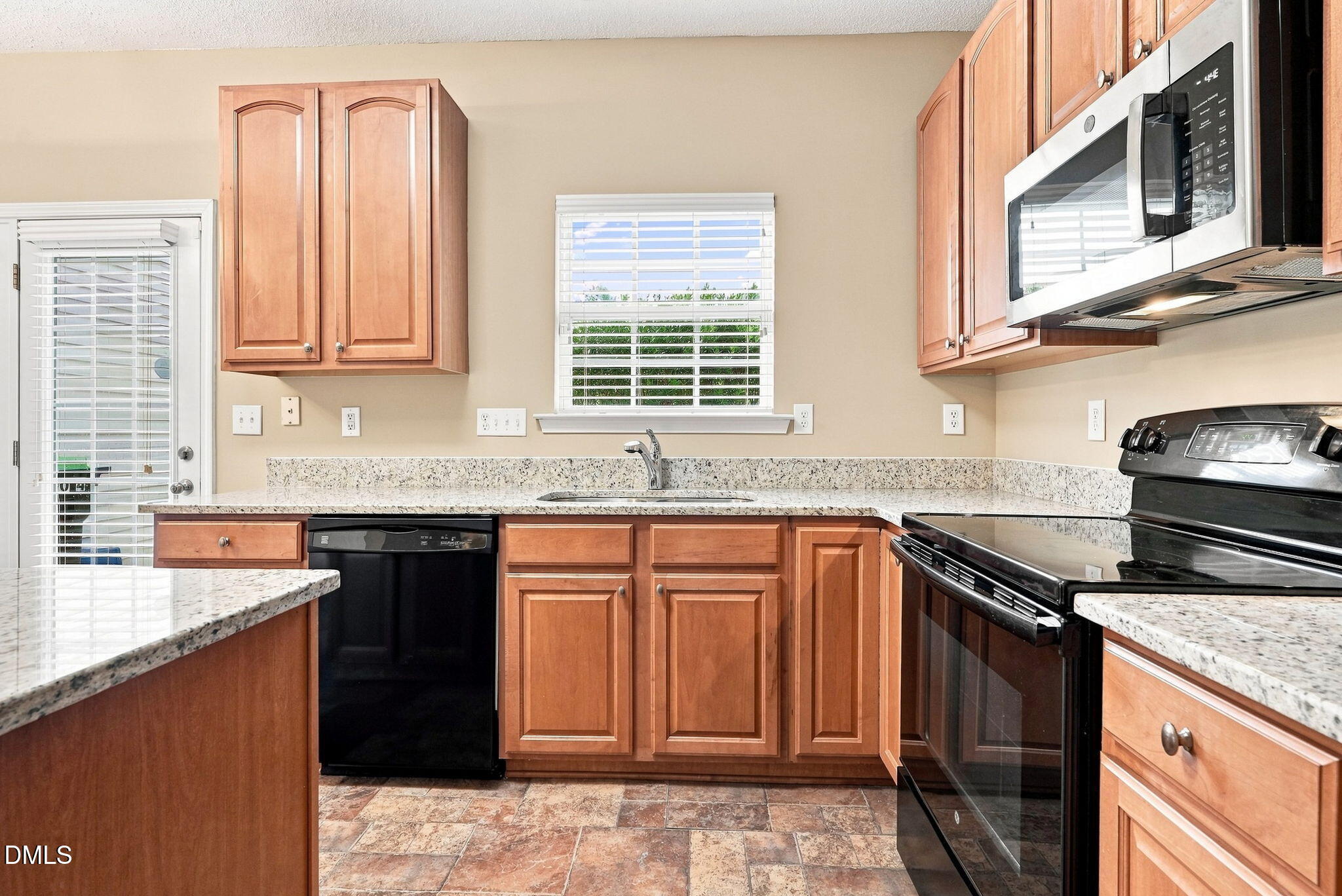 2904 Gross Avenue Property Photo 13