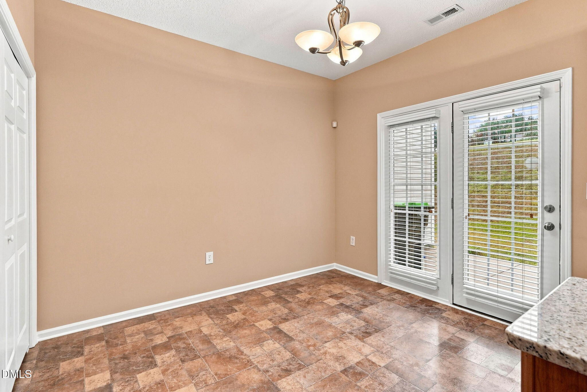 2904 Gross Avenue Property Photo 22
