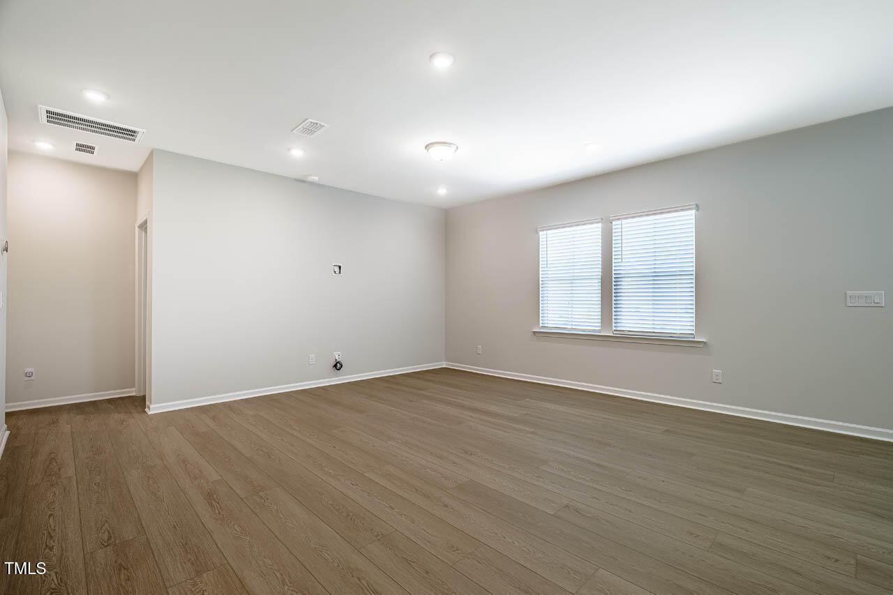 1400 Hollyview Avenue Property Photo 25