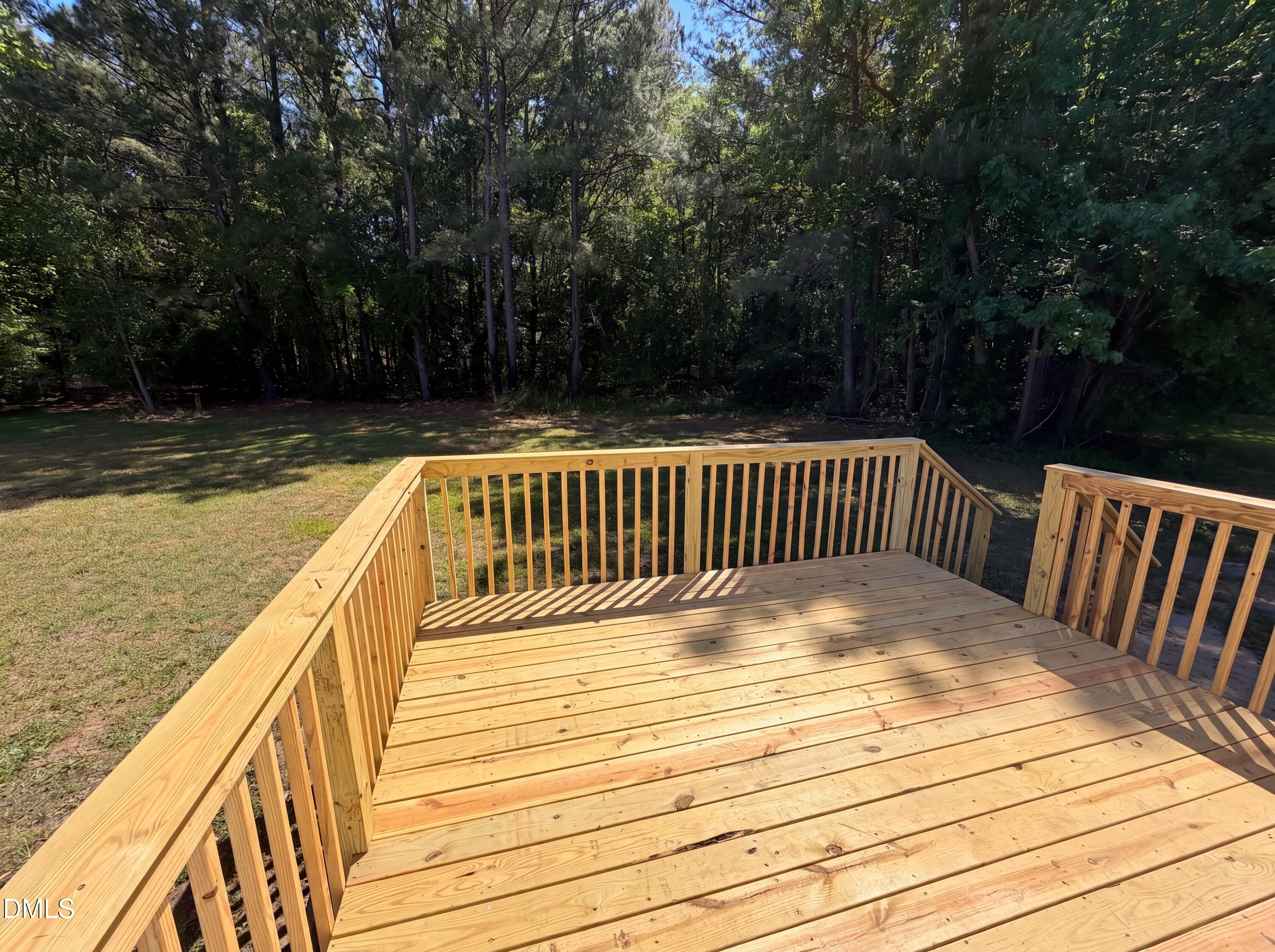 131 Sommerset Drive Property Photo 18