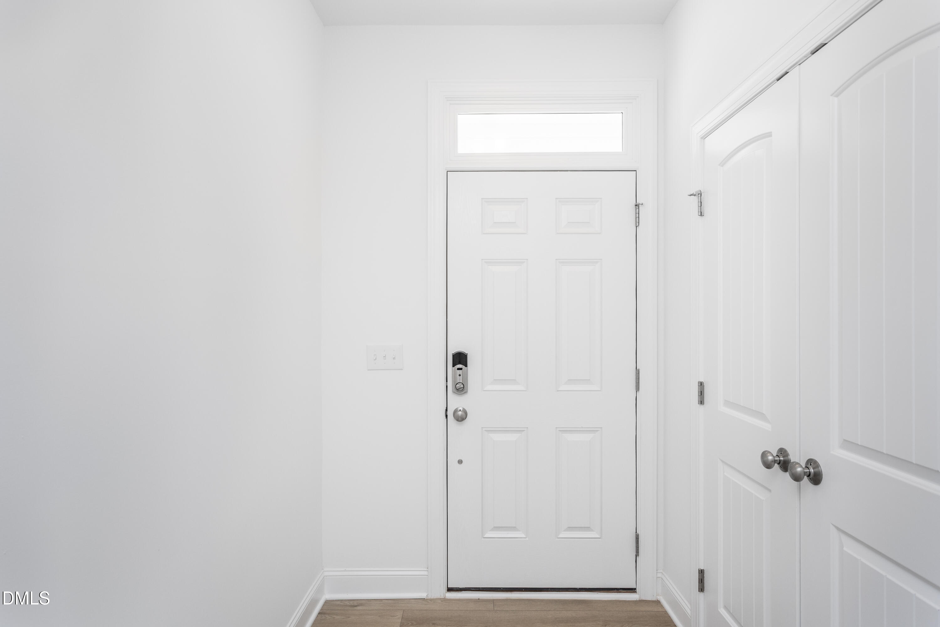 5407 Running Fox Lane Property Photo 3