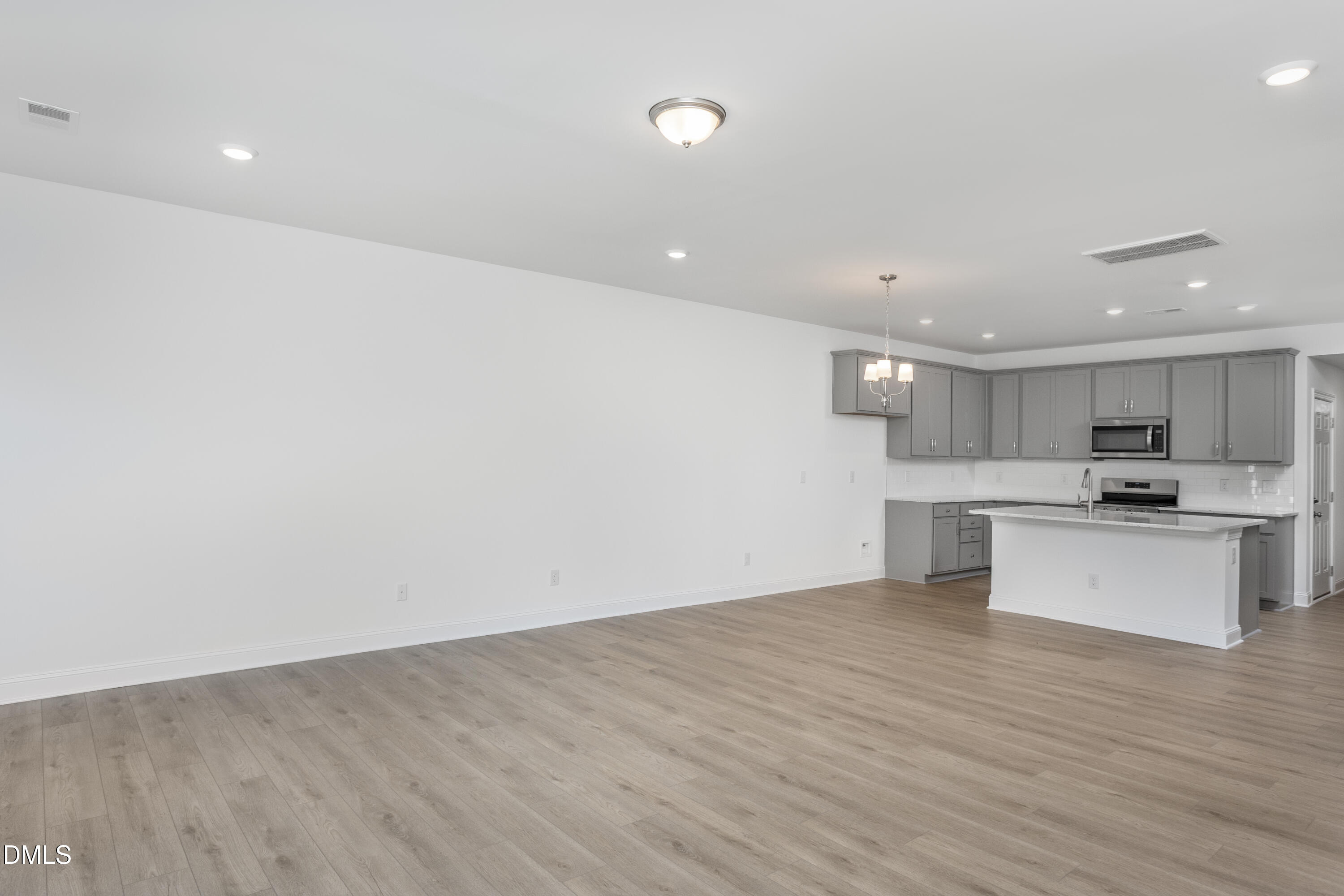 5407 Running Fox Lane Property Photo 9