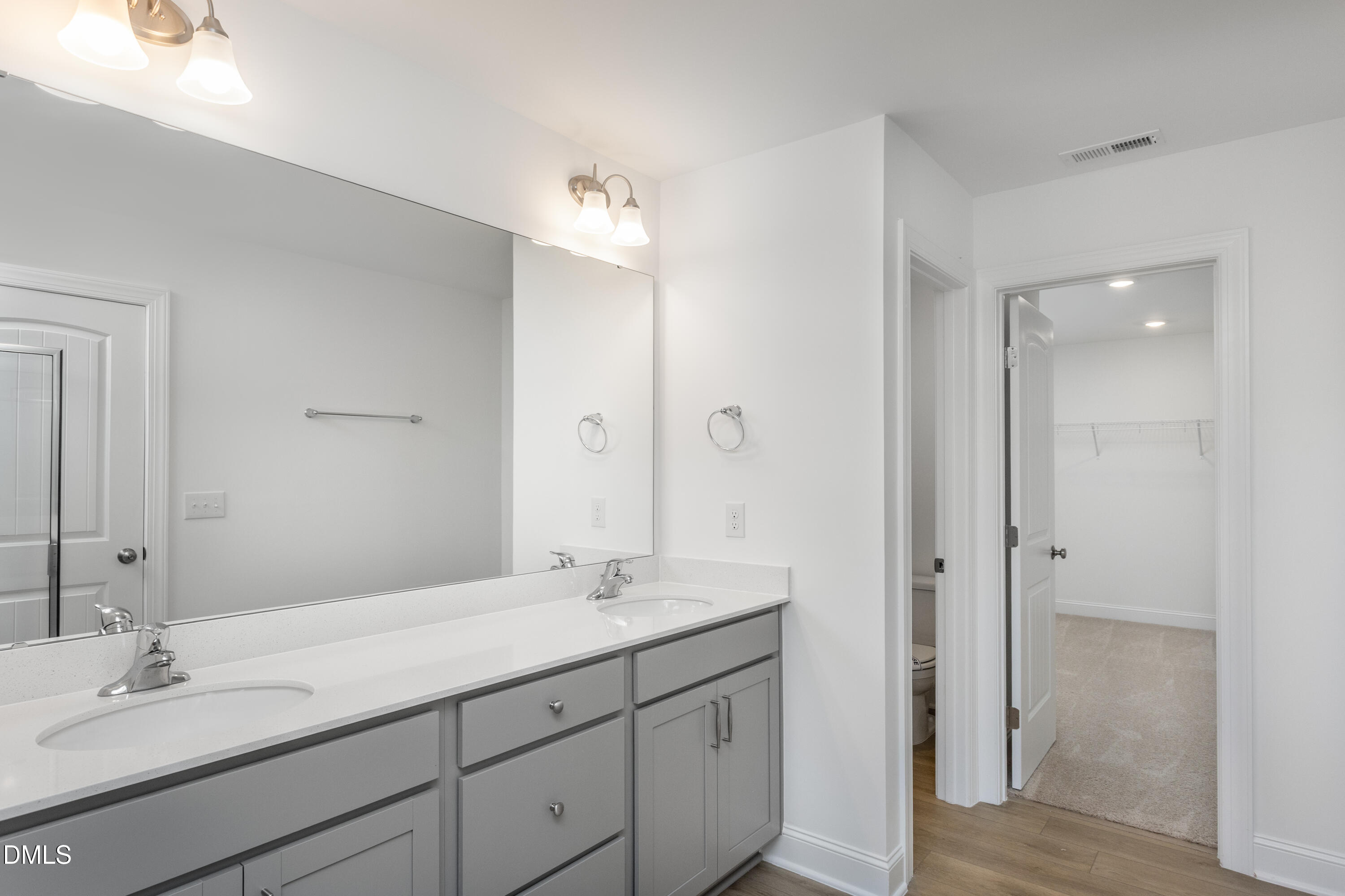 5407 Running Fox Lane Property Photo 14