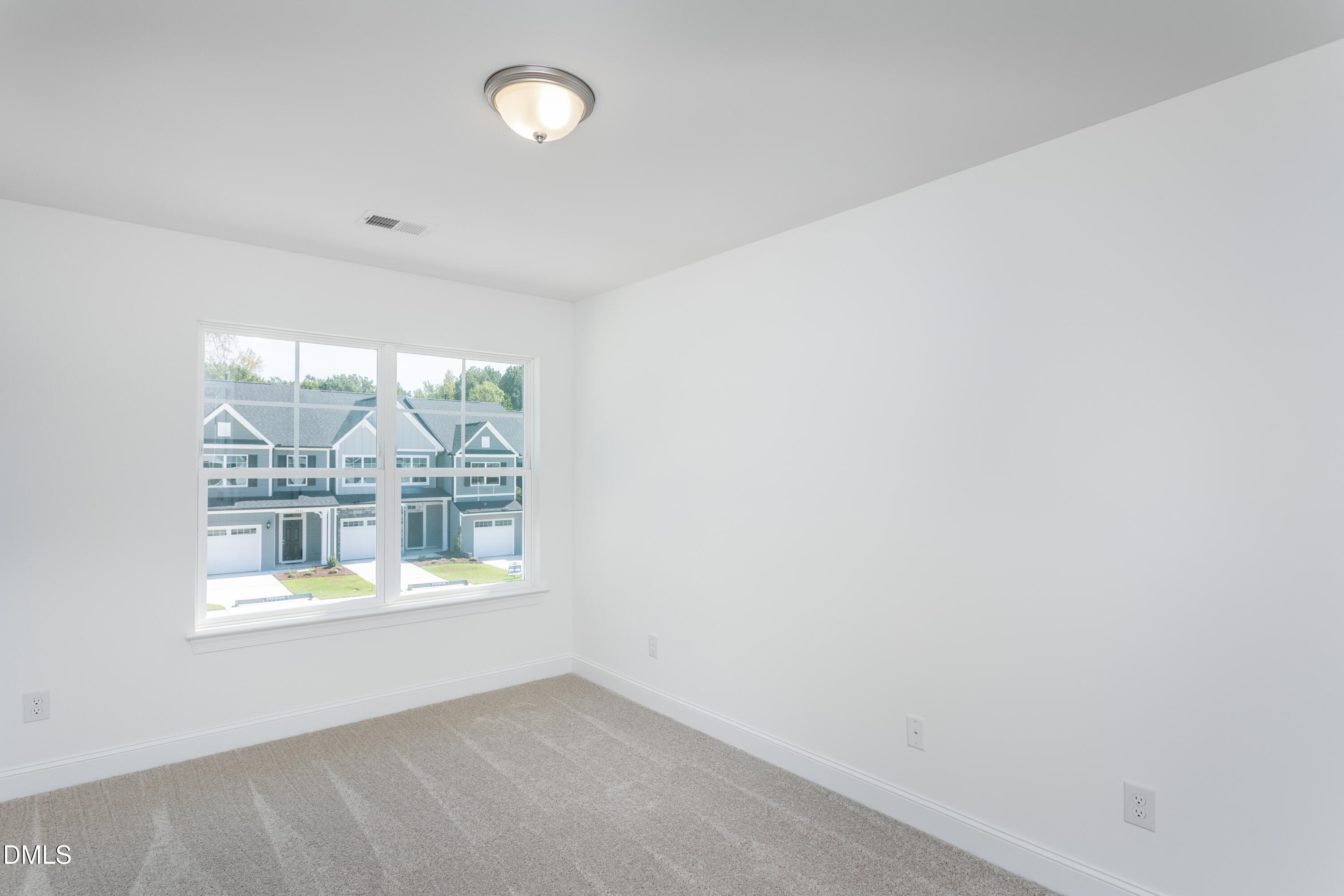 5407 Running Fox Lane Property Photo 16