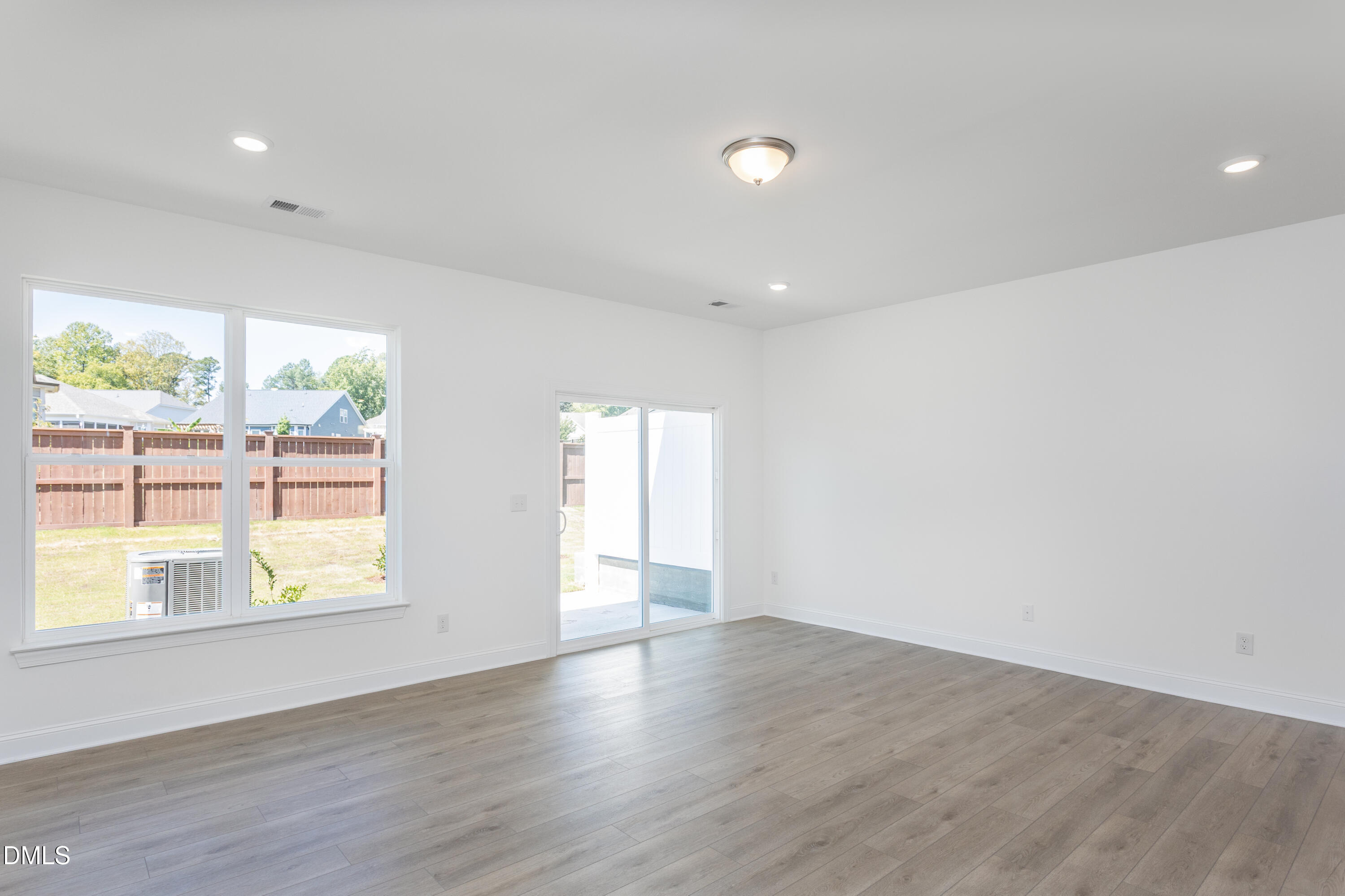 5407 Running Fox Lane Property Photo 68