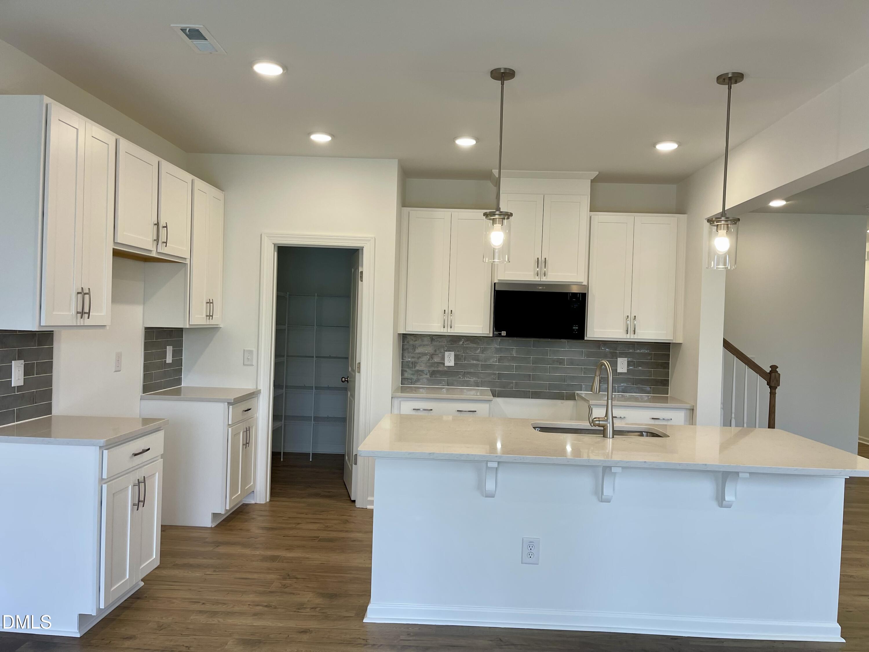 152 Cucumber Court Property Photo 6
