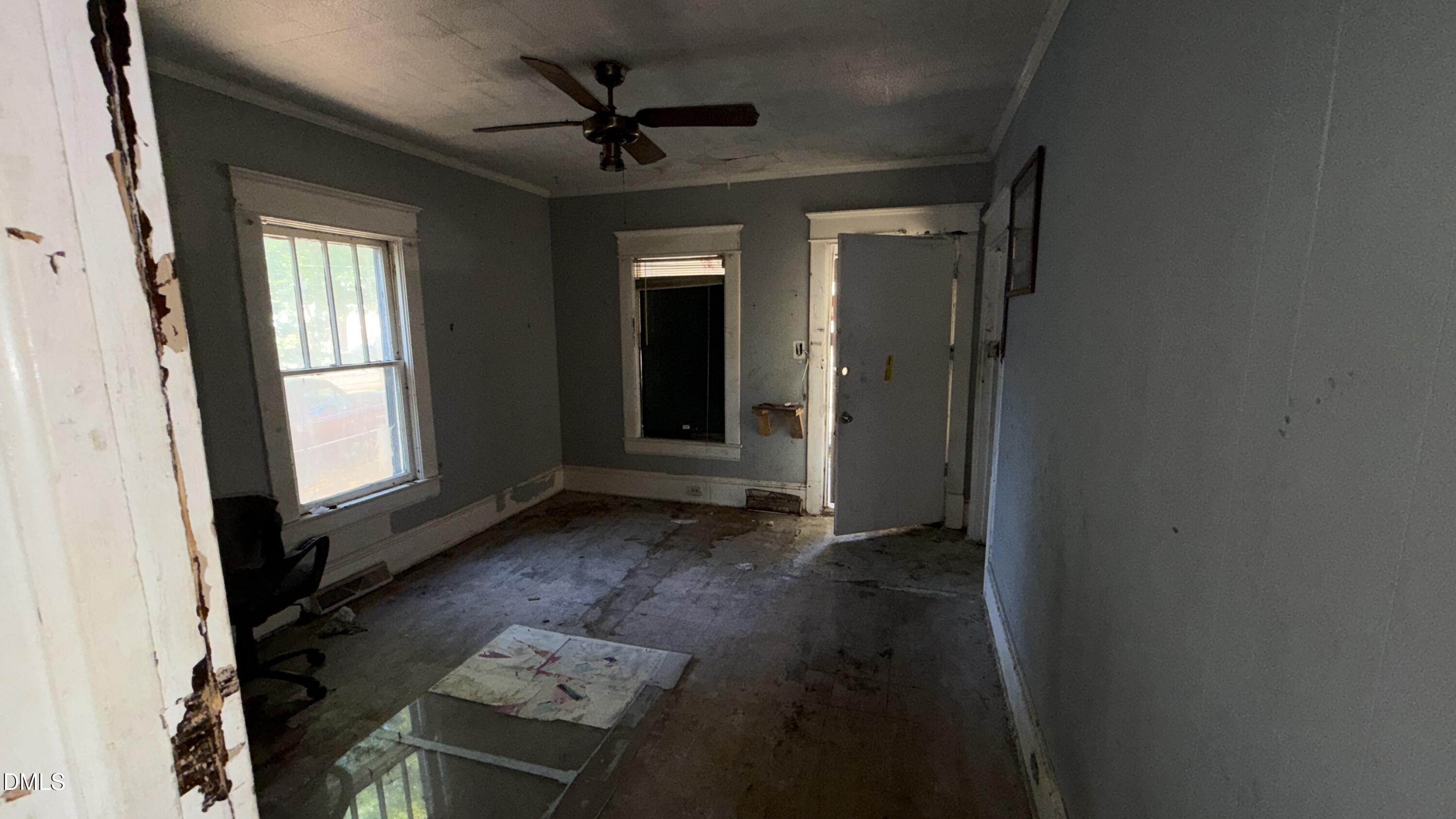1106 N Guthrie Avenue Property Photo 2