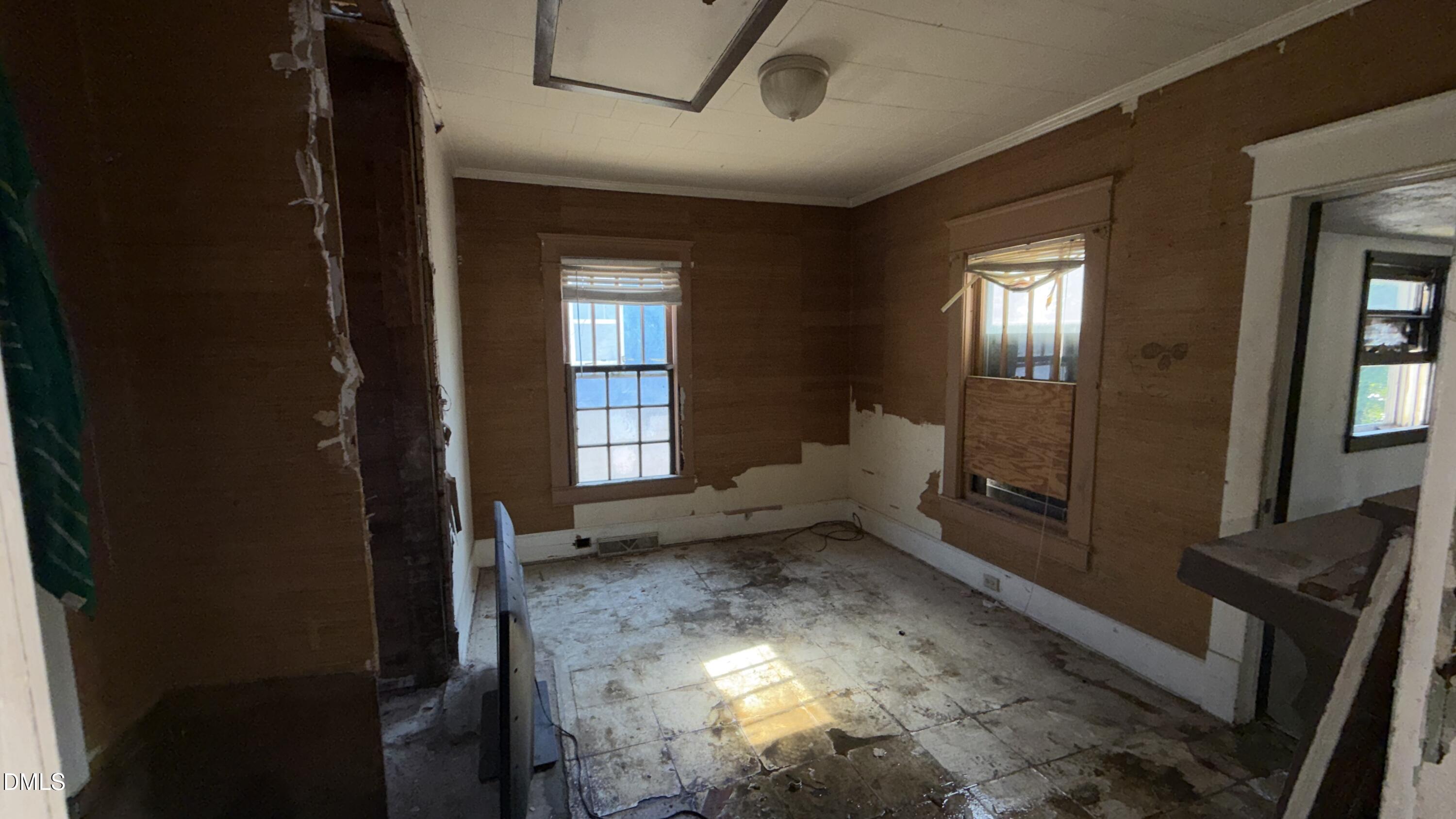 1106 N Guthrie Avenue Property Photo 4