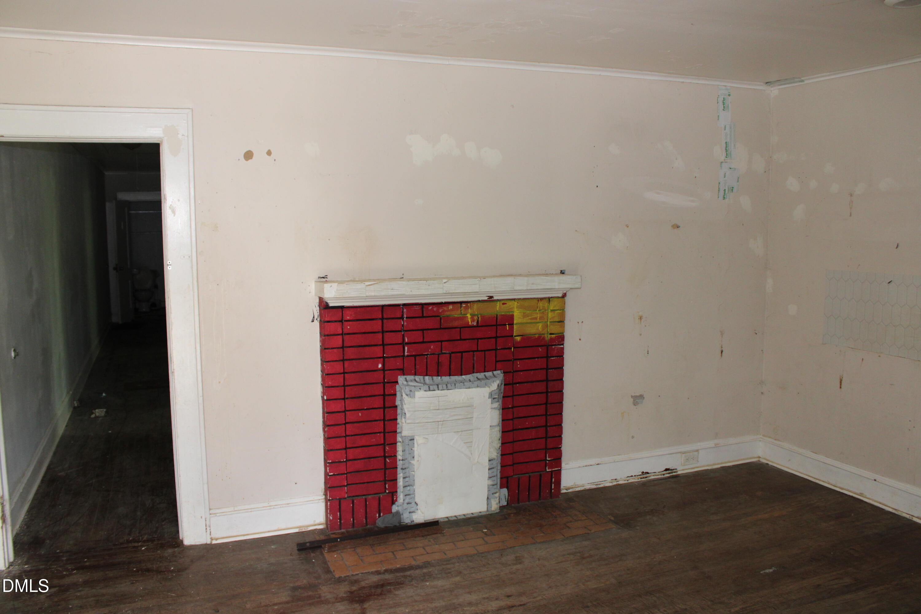313 N Hyde Park Avenue Property Photo 2