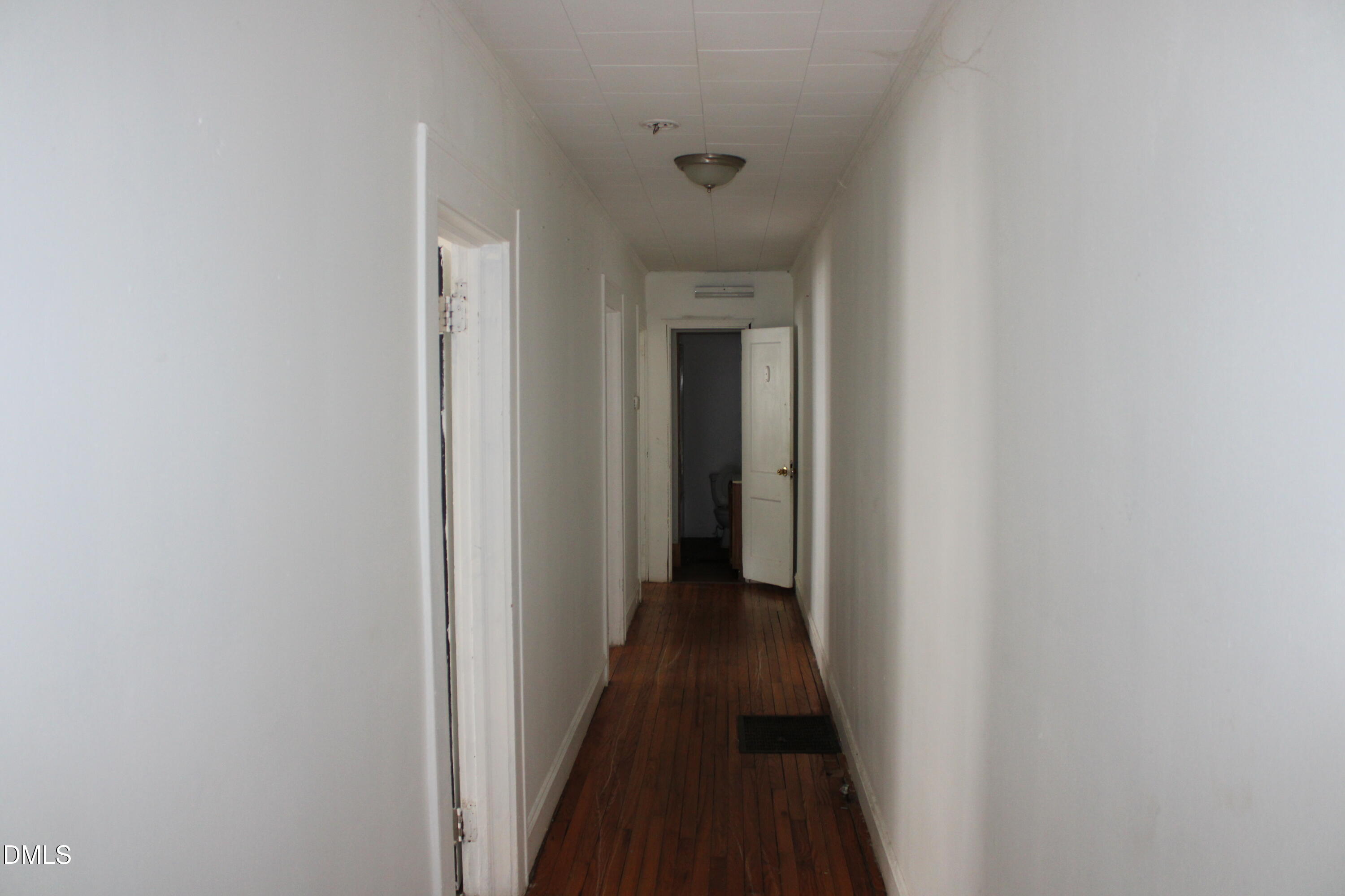 313 N Hyde Park Avenue Property Photo 13