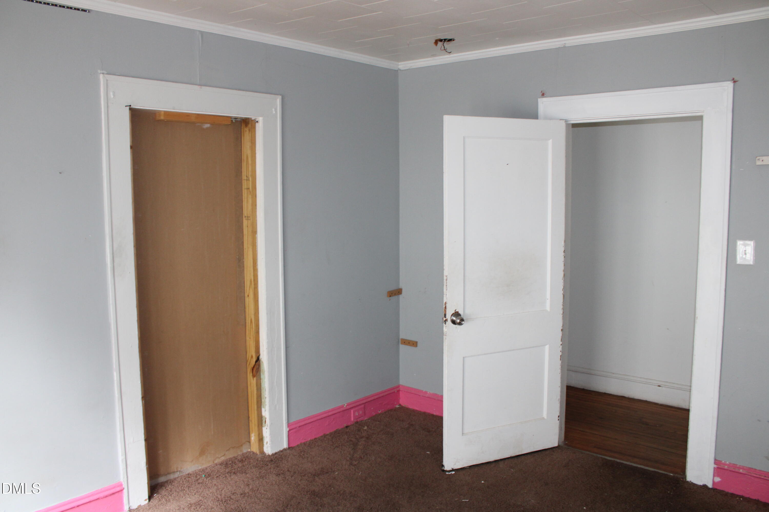313 N Hyde Park Avenue Property Photo 16