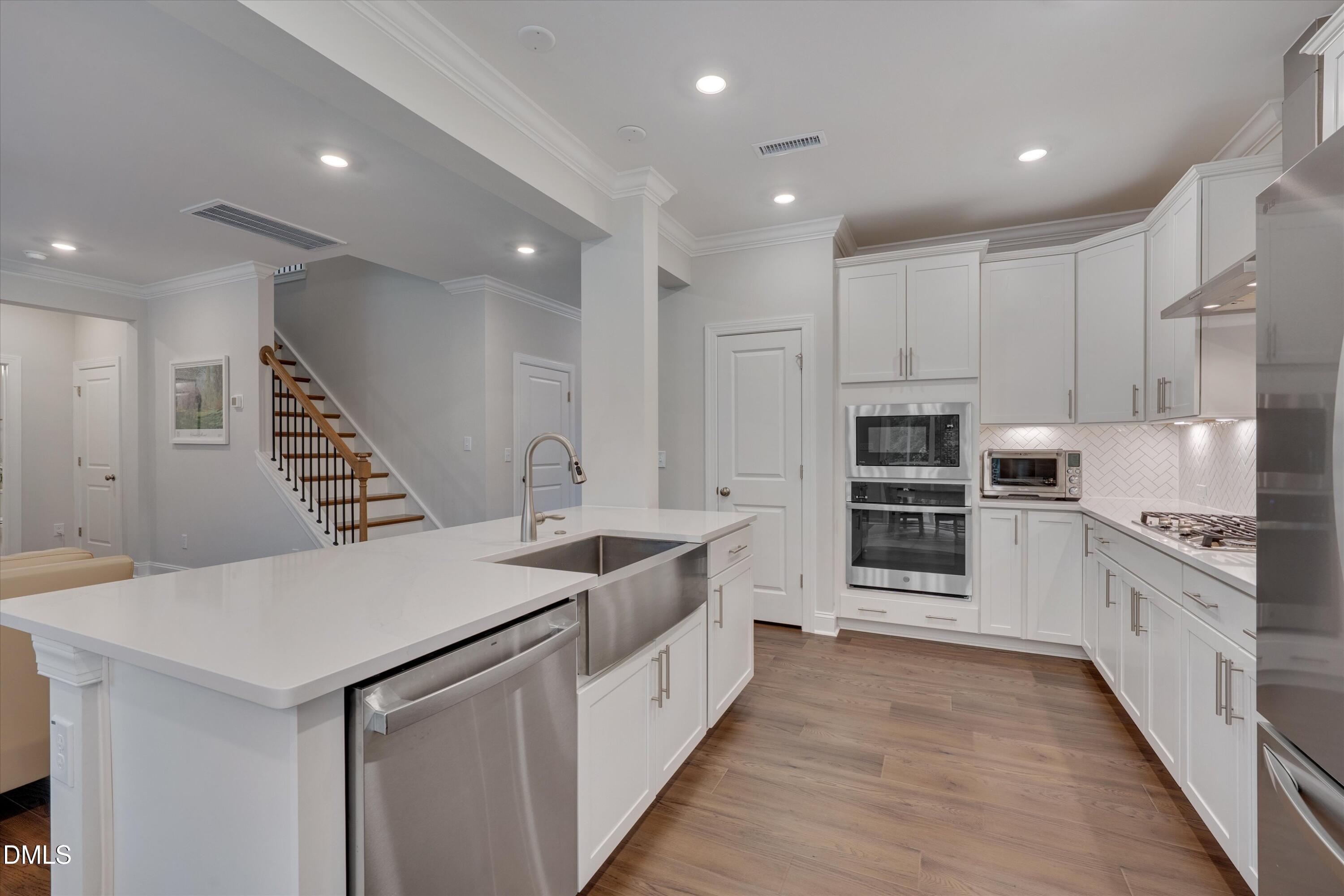2516 Pikes Peak Drive Property Photo 12