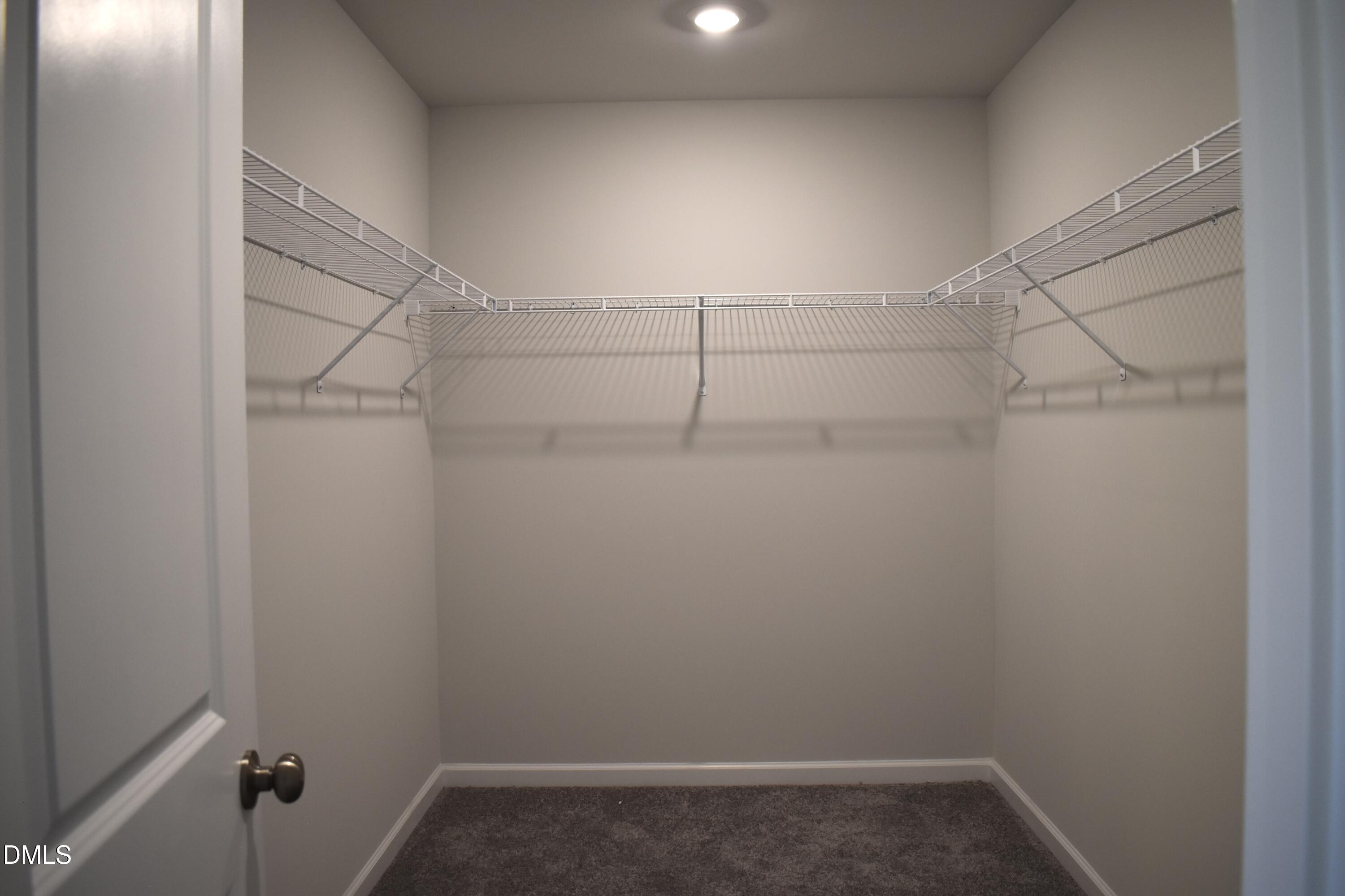5046 Arkose Drive Property Photo 12