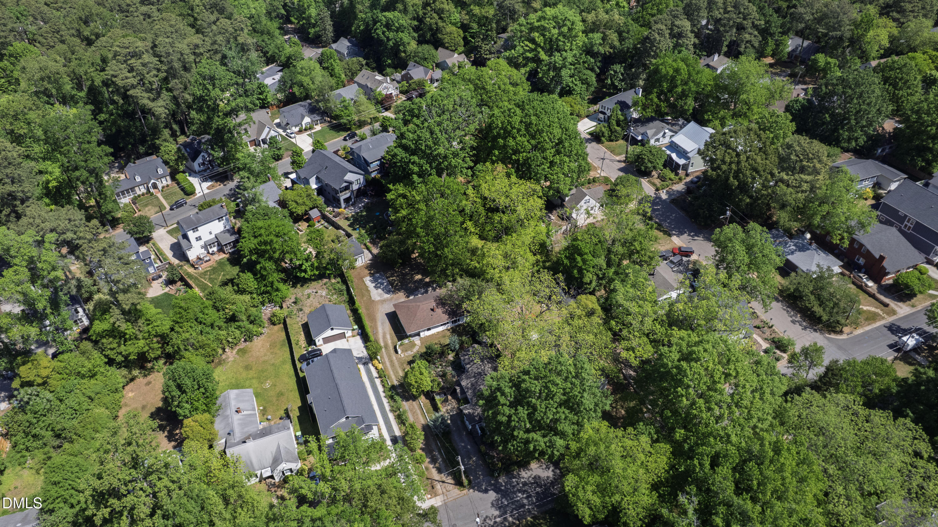 711 Latta Street Property Photo 5