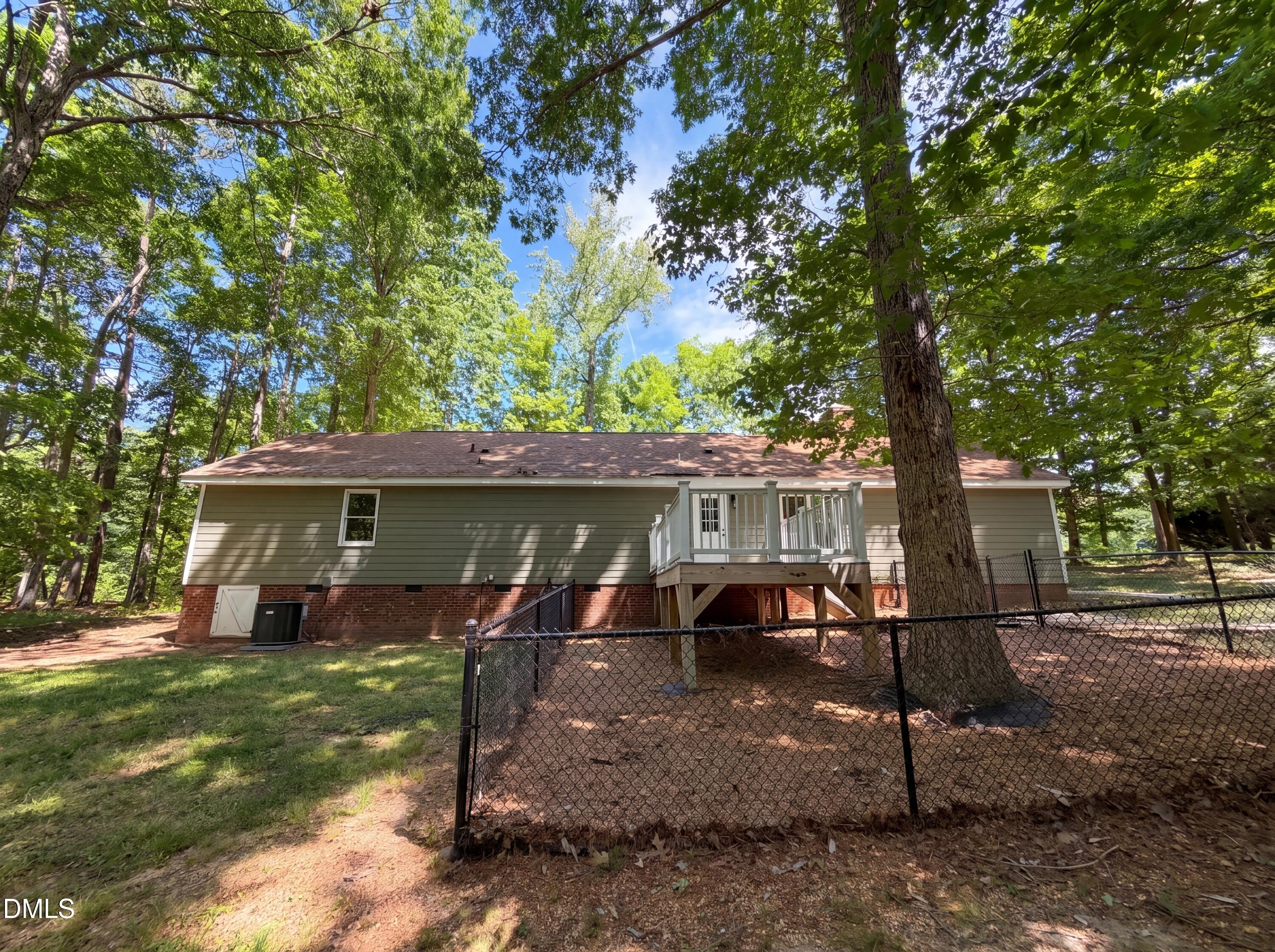 102 Lakeside Farm Road Property Photo 18